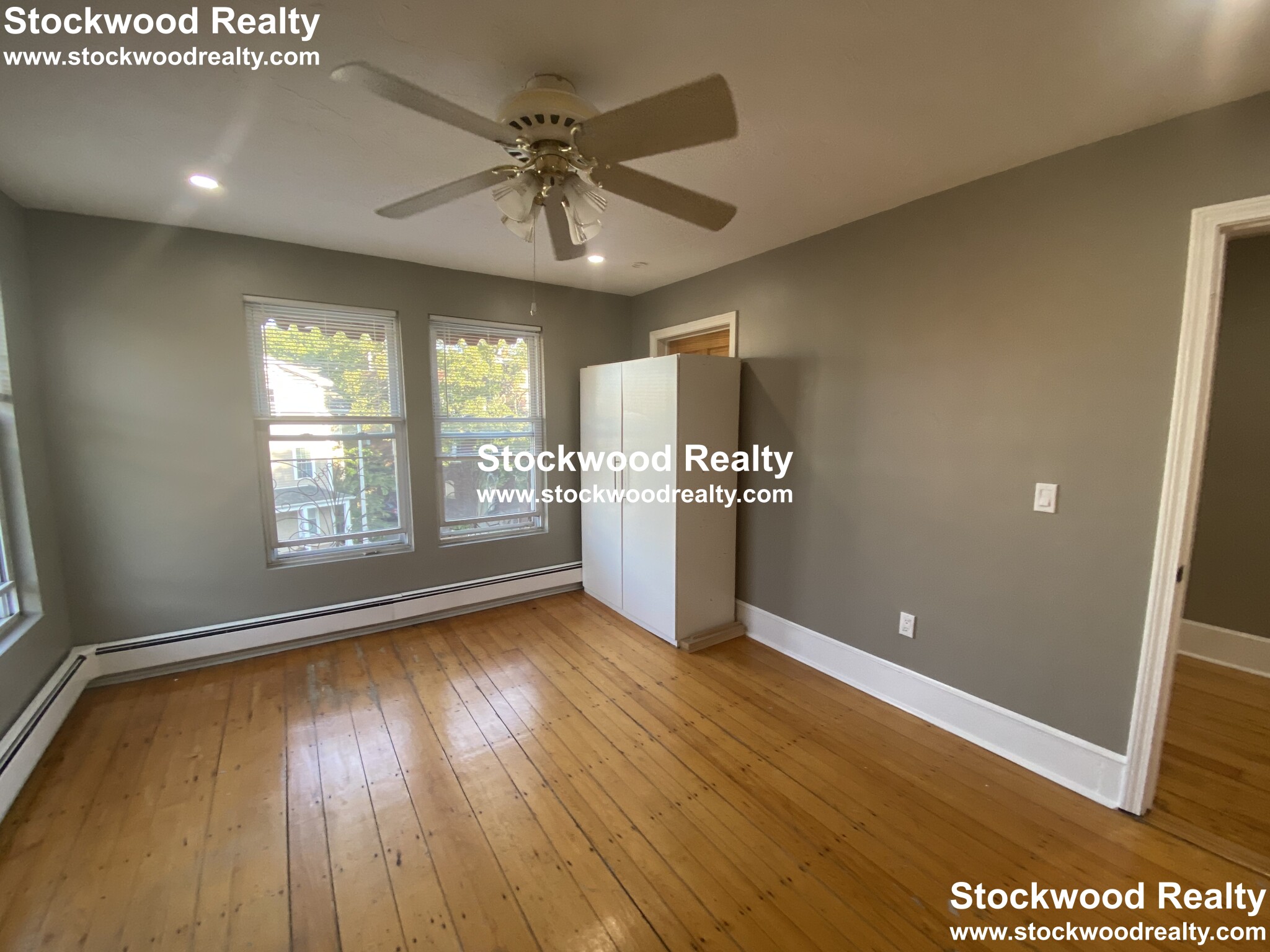 829 Dorchester Ave, Dorchester