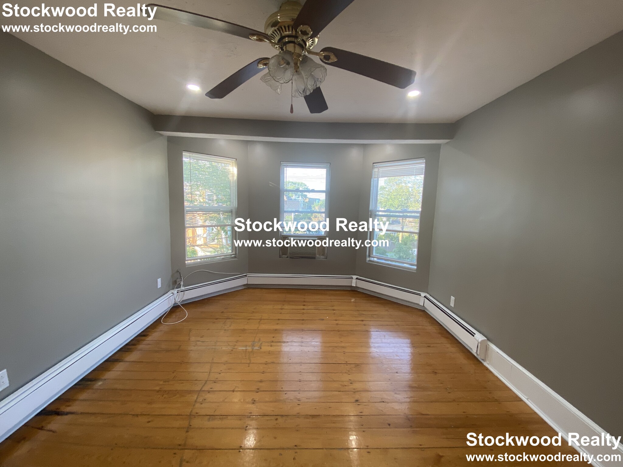 829 Dorchester Ave, Dorchester