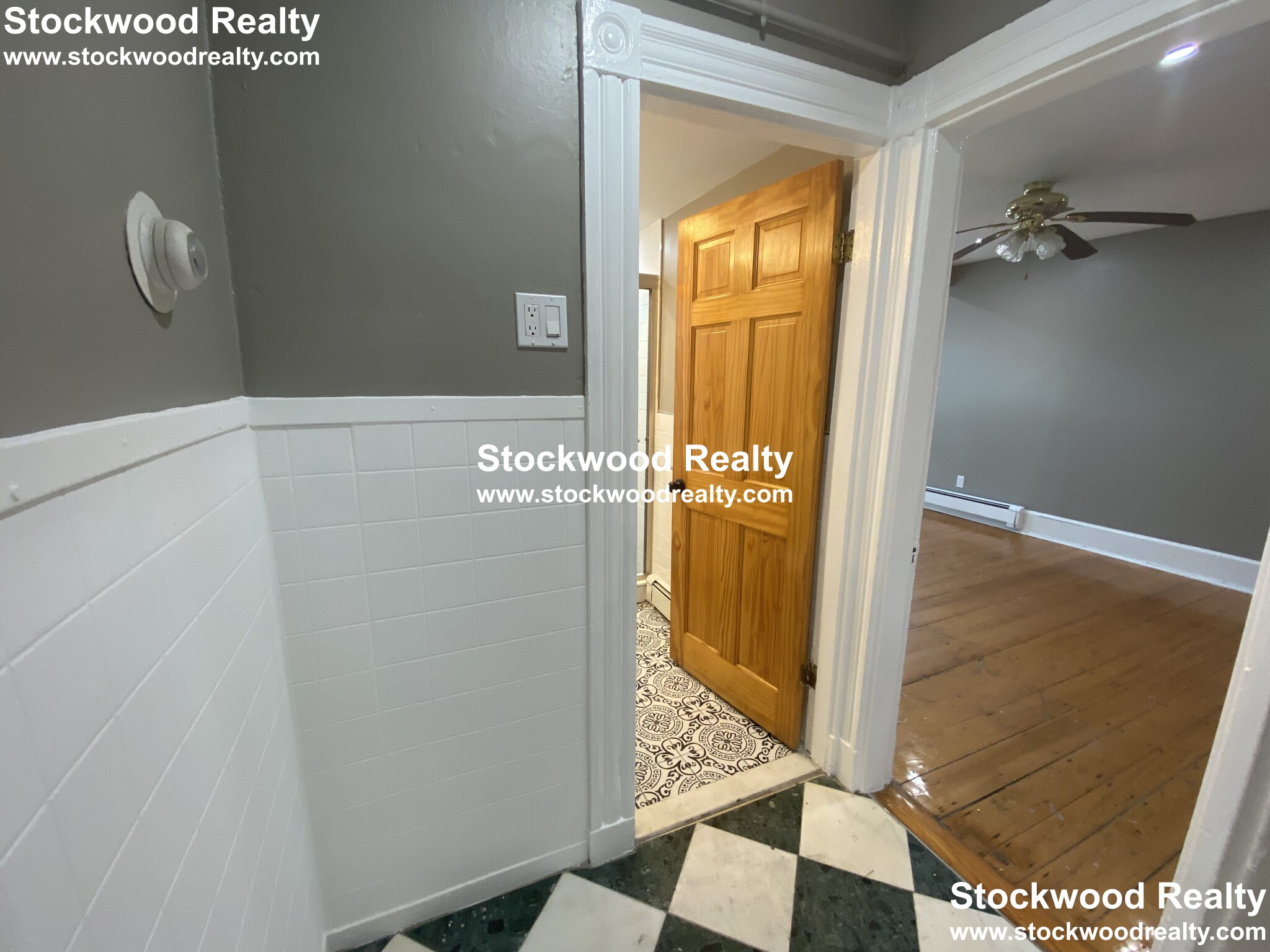 829 Dorchester Ave, Dorchester