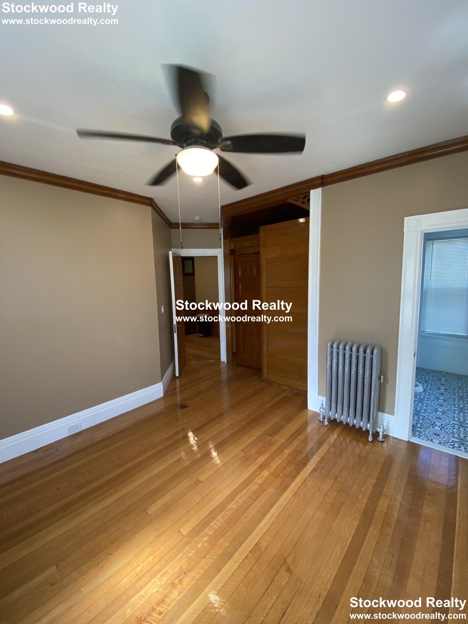 17-19 Cushing Ave, Dorchester