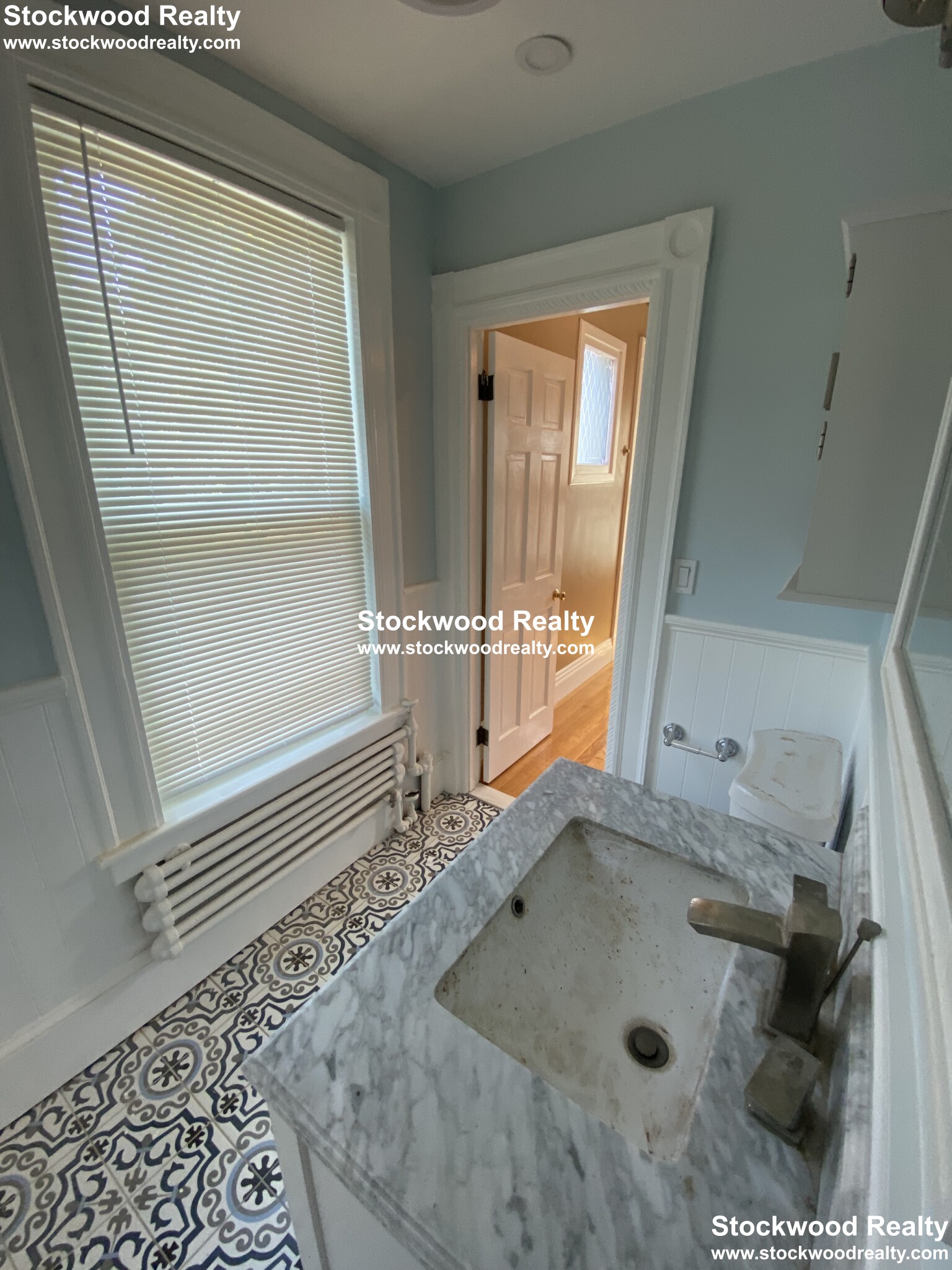 17-19 Cushing Ave, Dorchester