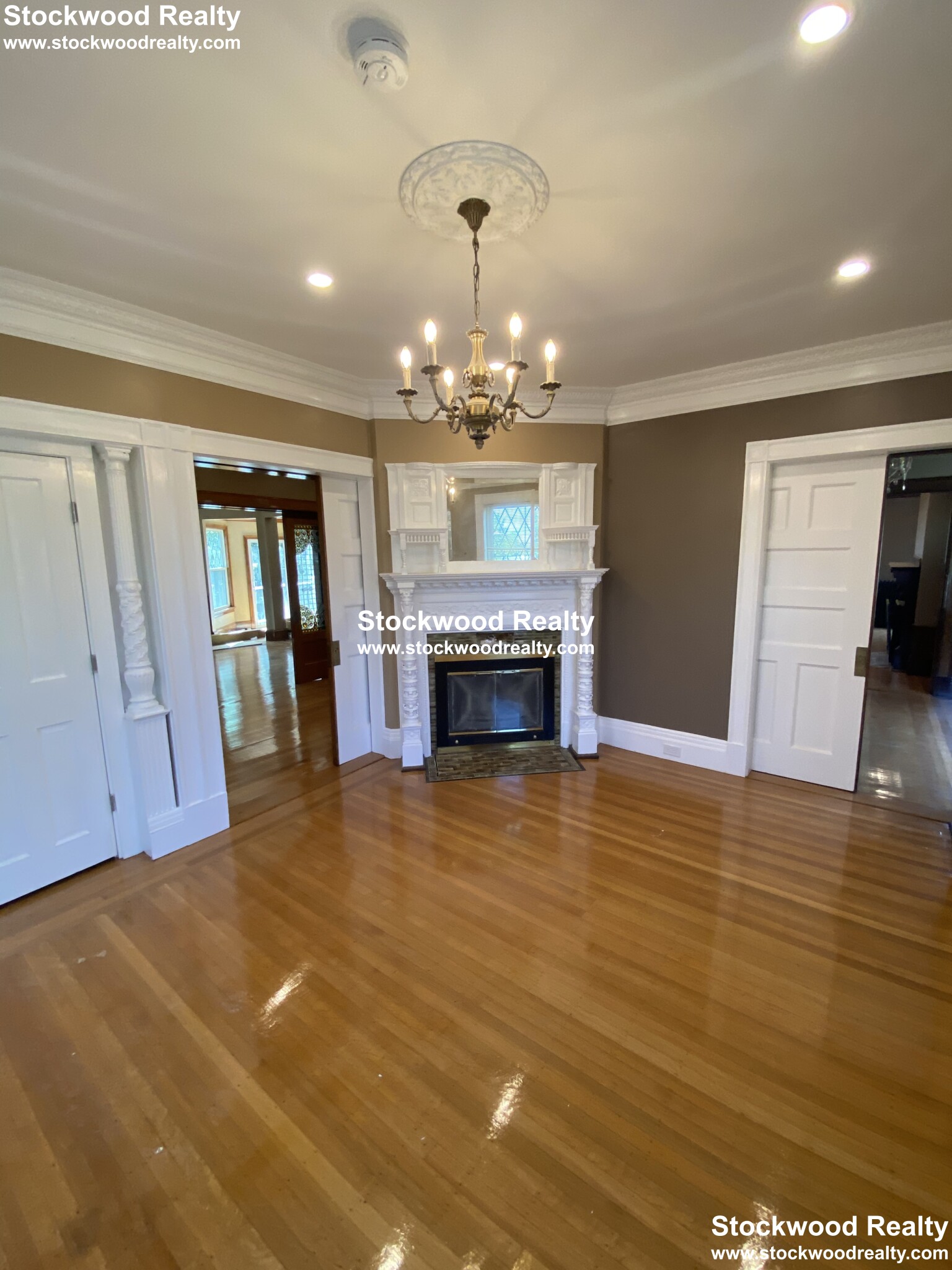 17-19 Cushing Ave, Dorchester