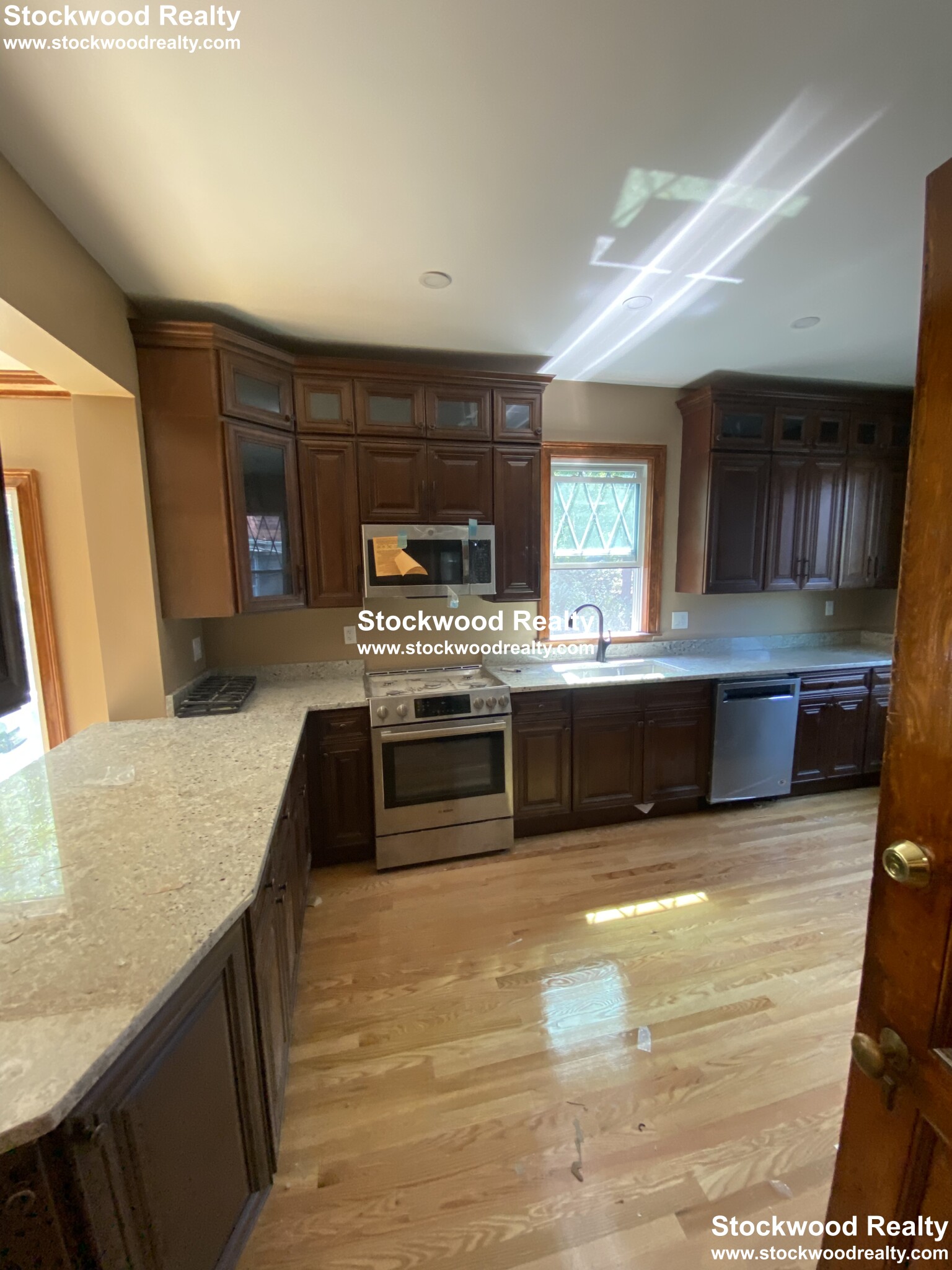 17-19 Cushing Ave, Dorchester