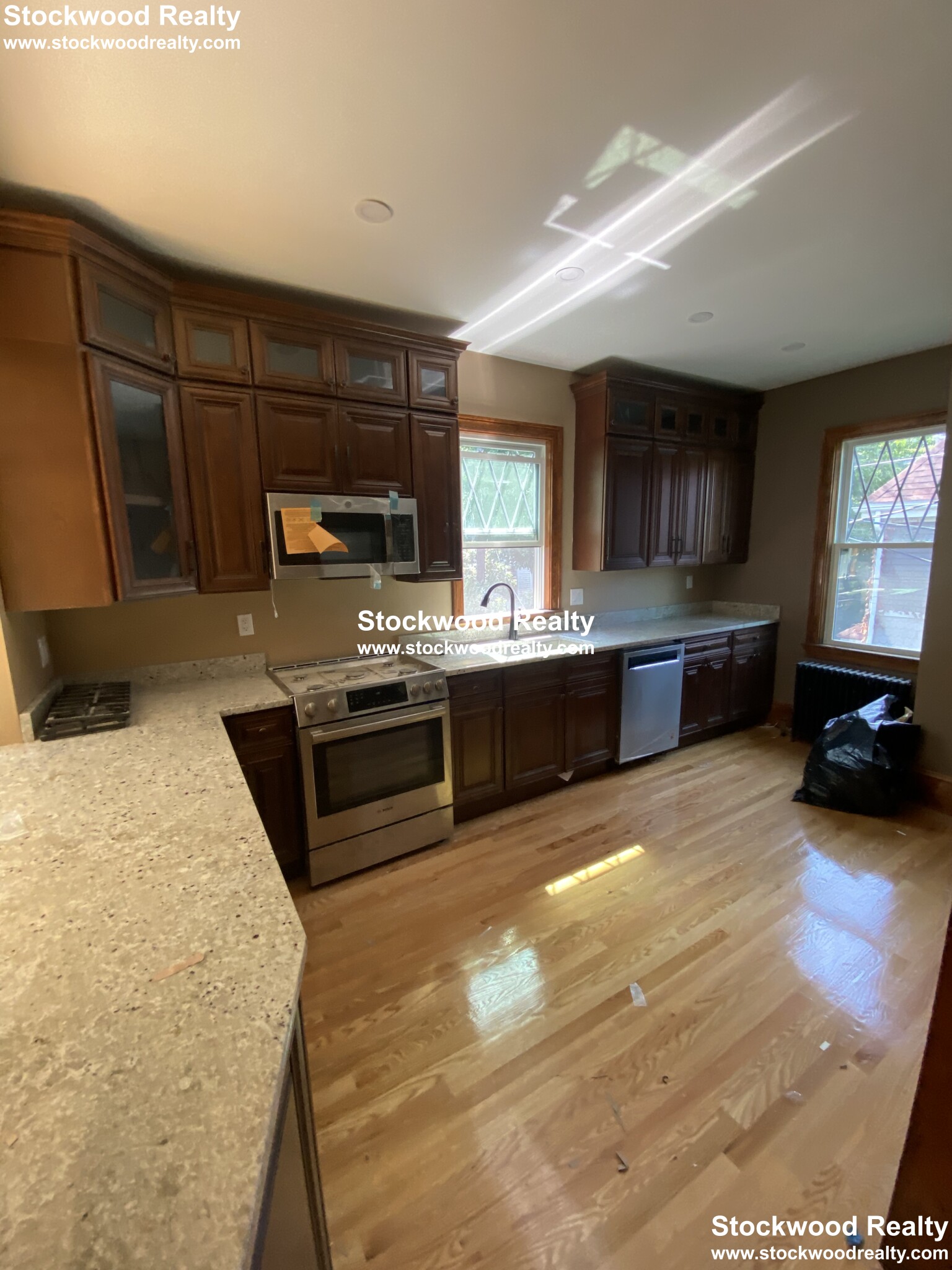 17-19 Cushing Ave, Dorchester