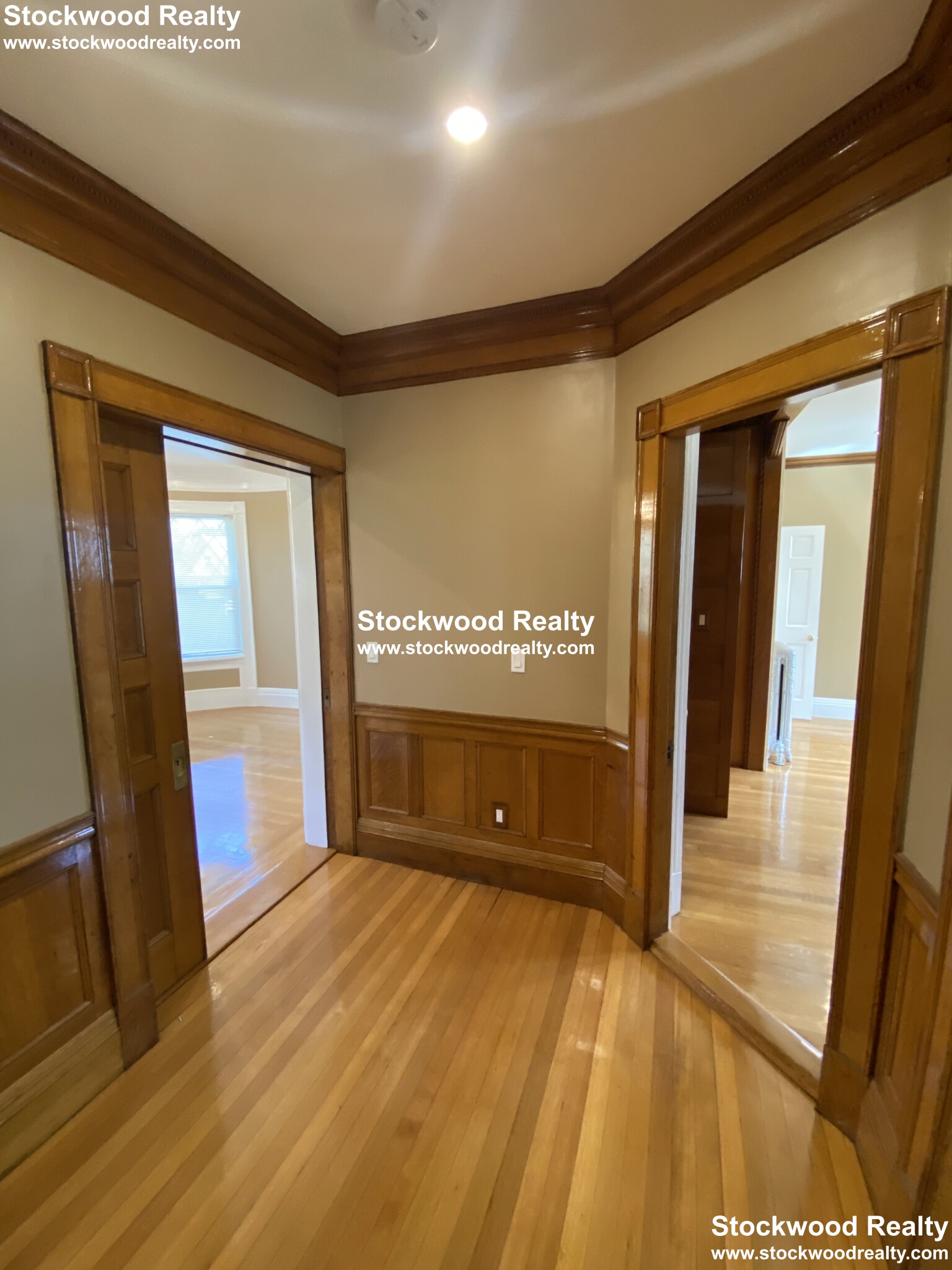 17-19 Cushing Ave, Dorchester