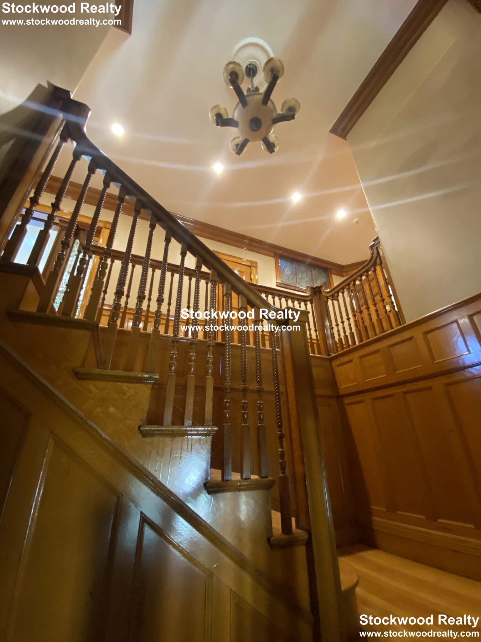 17-19 Cushing Ave, Dorchester