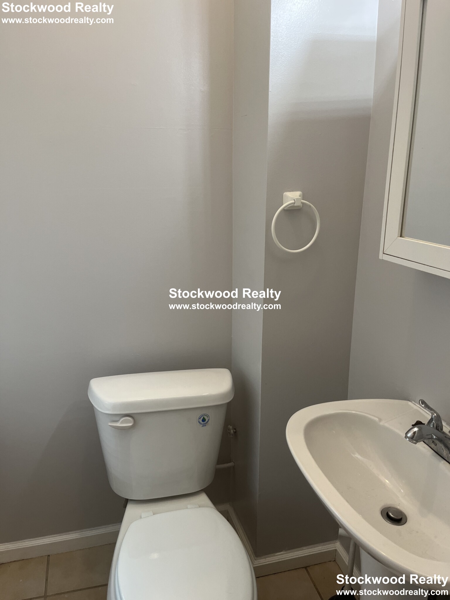 25 Woodward St, South Boston