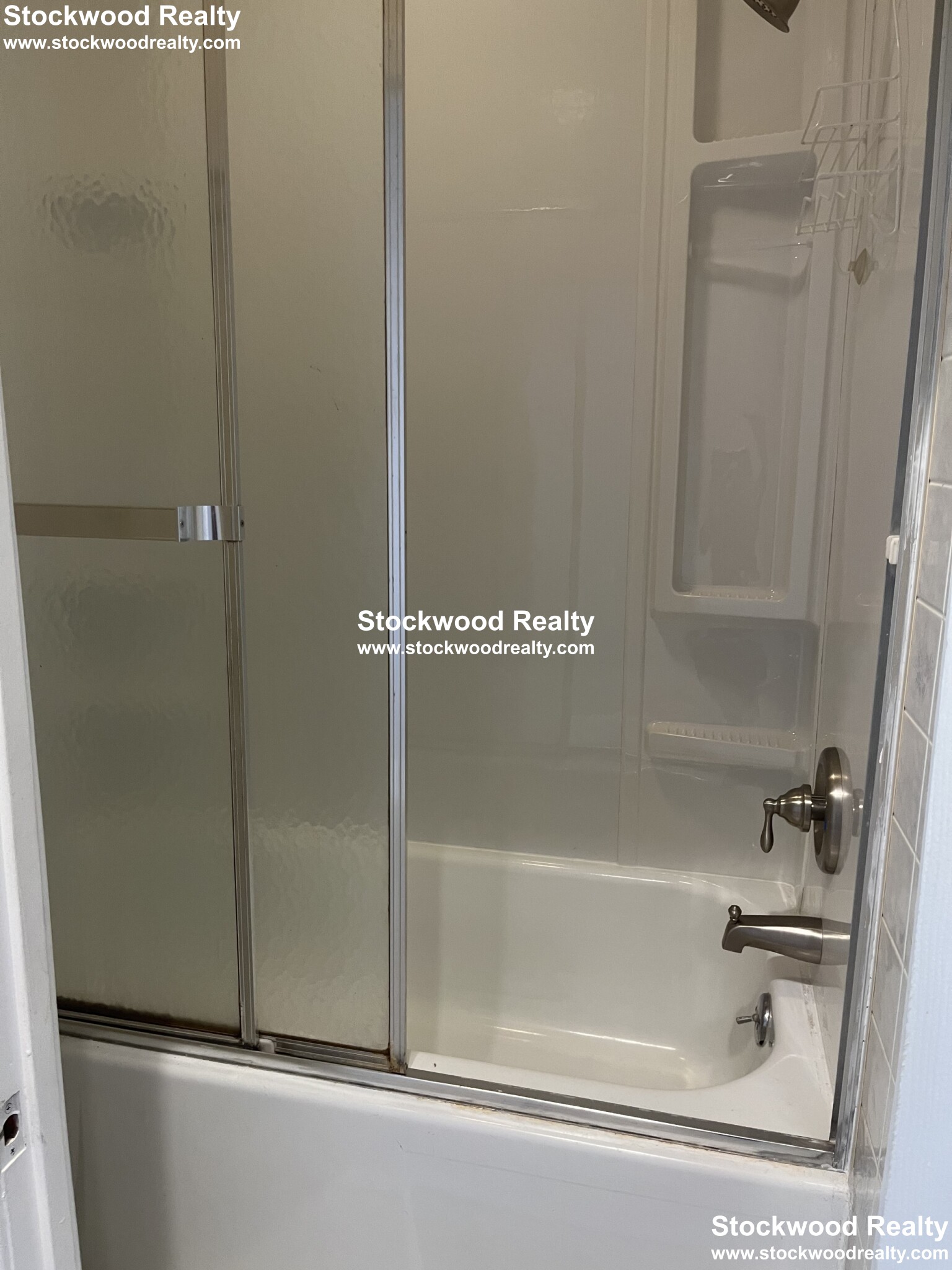 25 Woodward St, South Boston