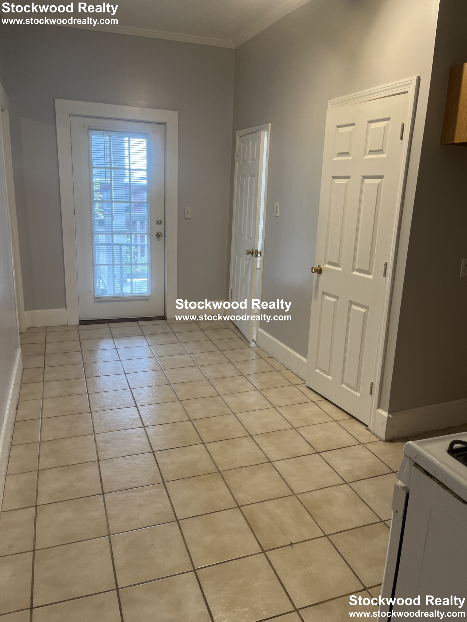 25 Woodward St, South Boston