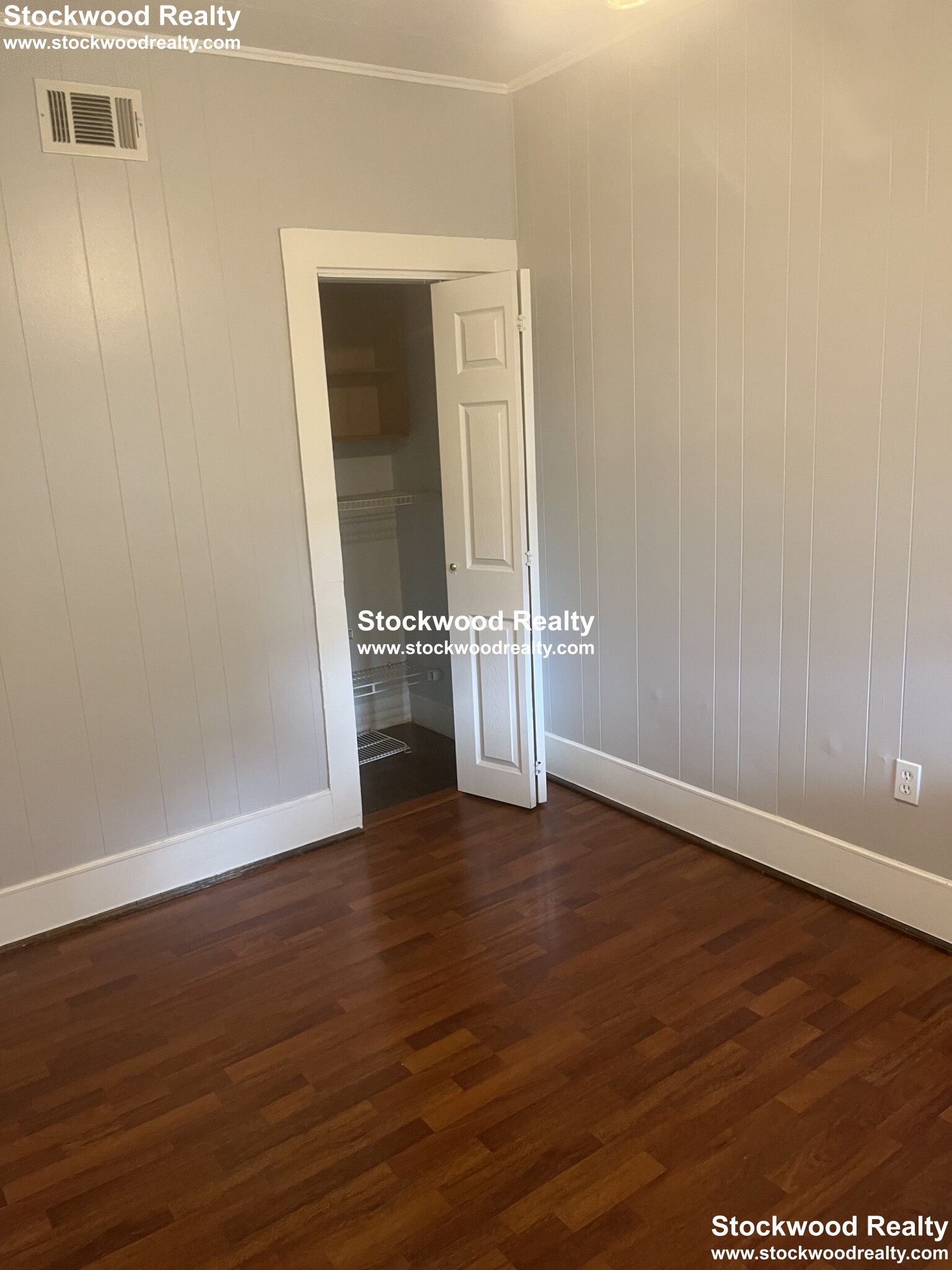 25 Woodward St, South Boston