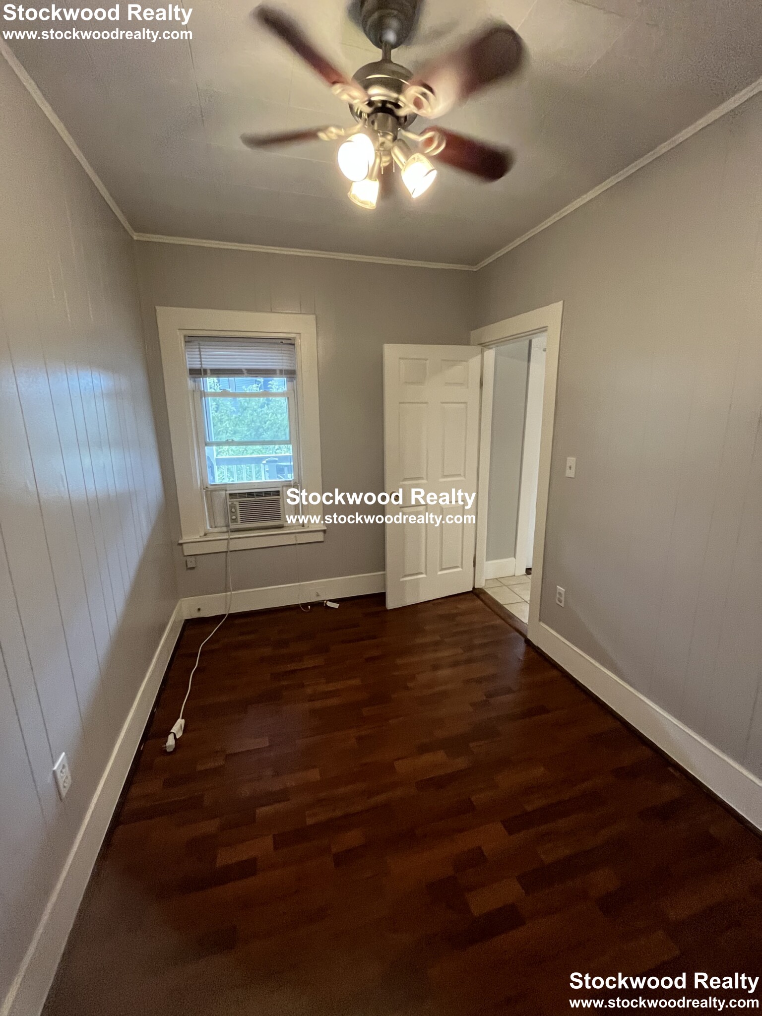 25 Woodward St, South Boston