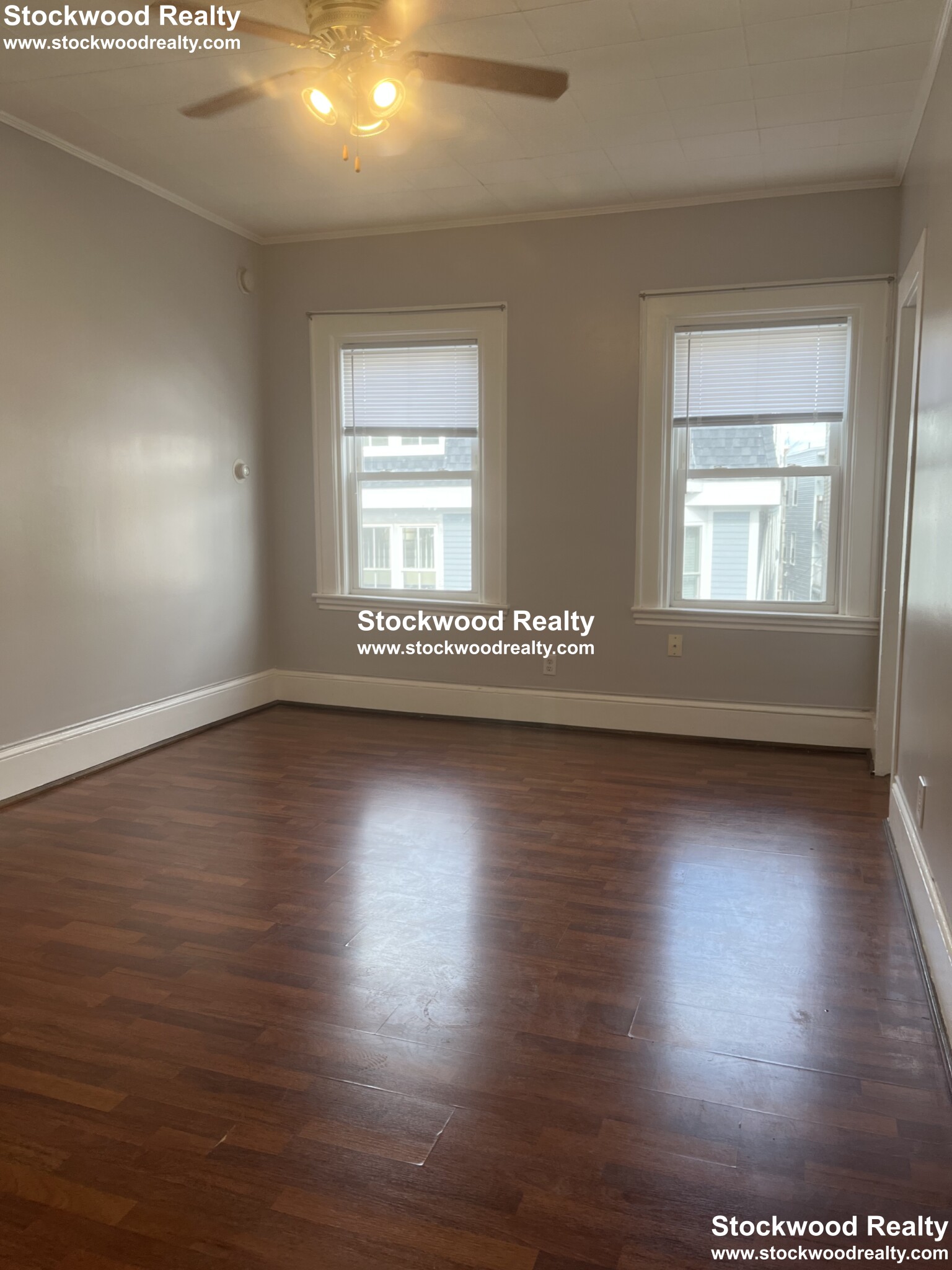 25 Woodward St, South Boston