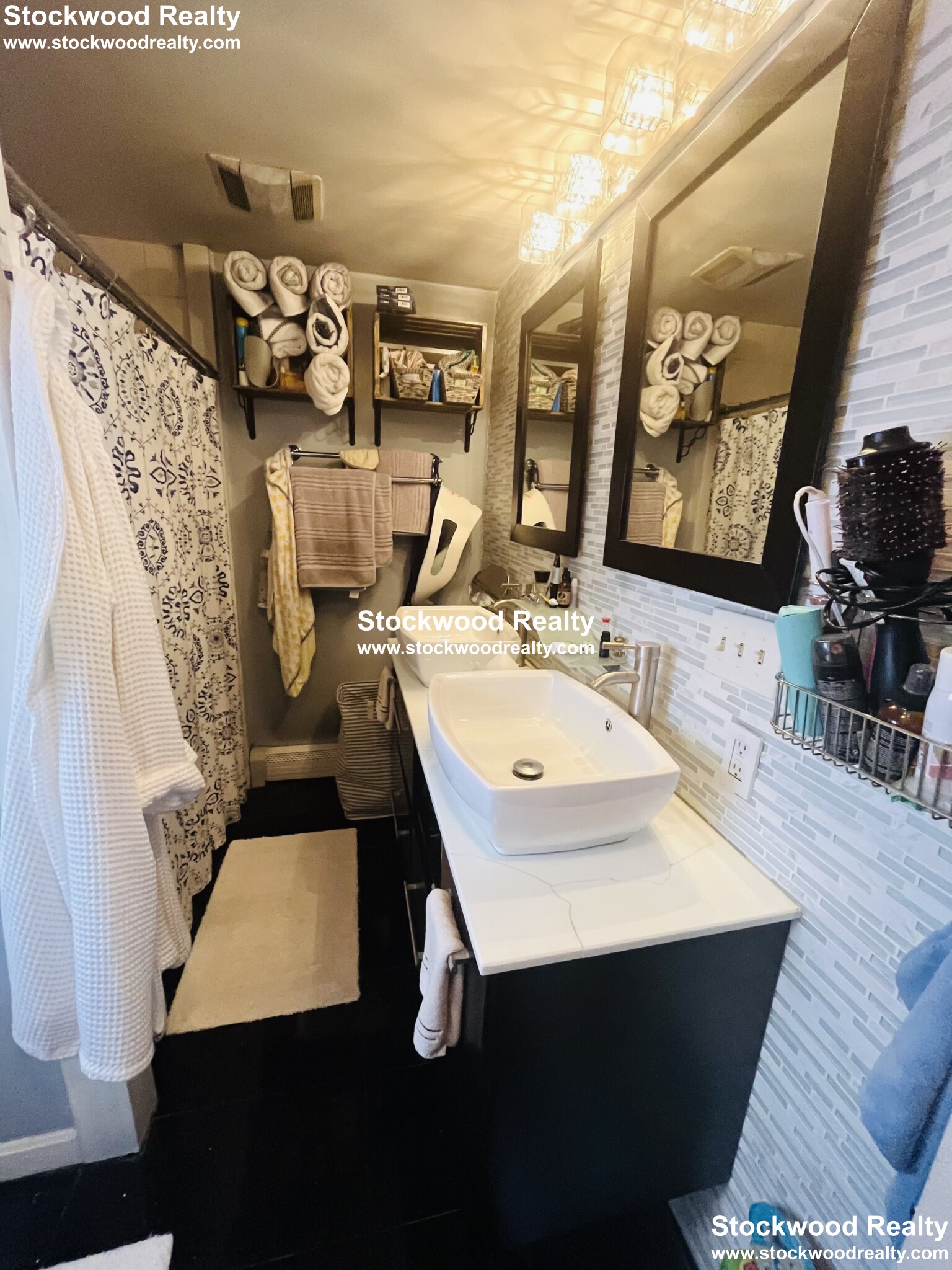 2 Kemp St, South Boston