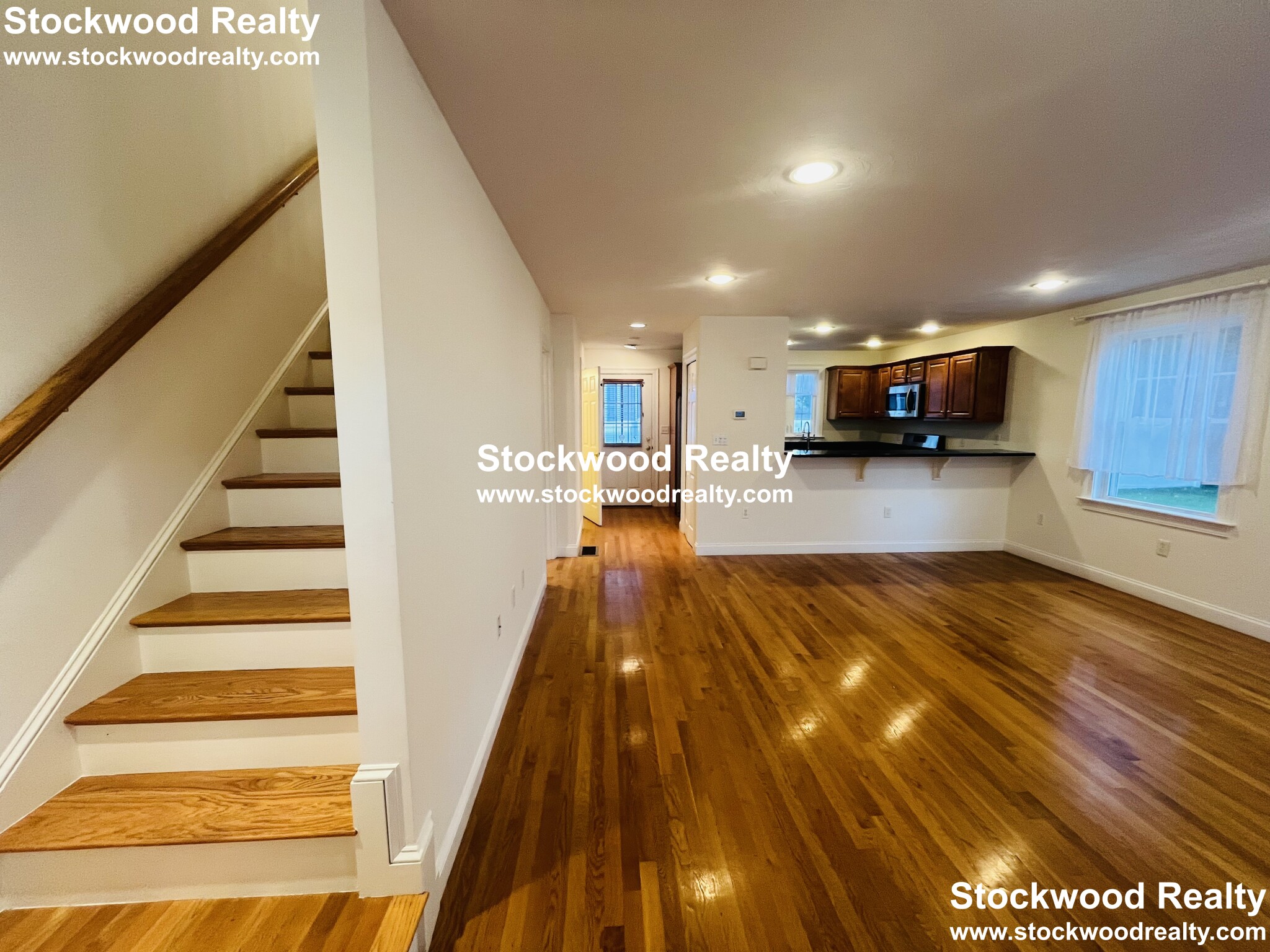 191 Bridge St, North Weymouth