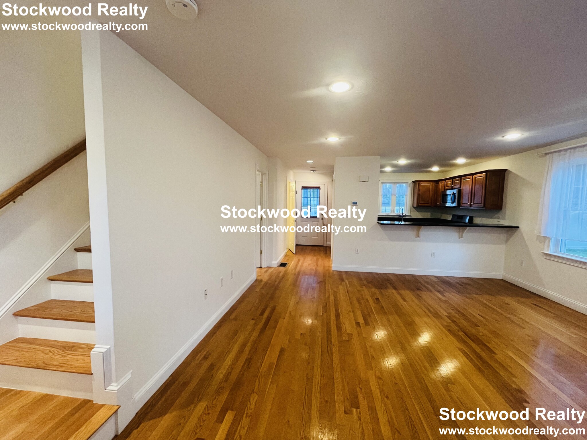 191 Bridge St, North Weymouth