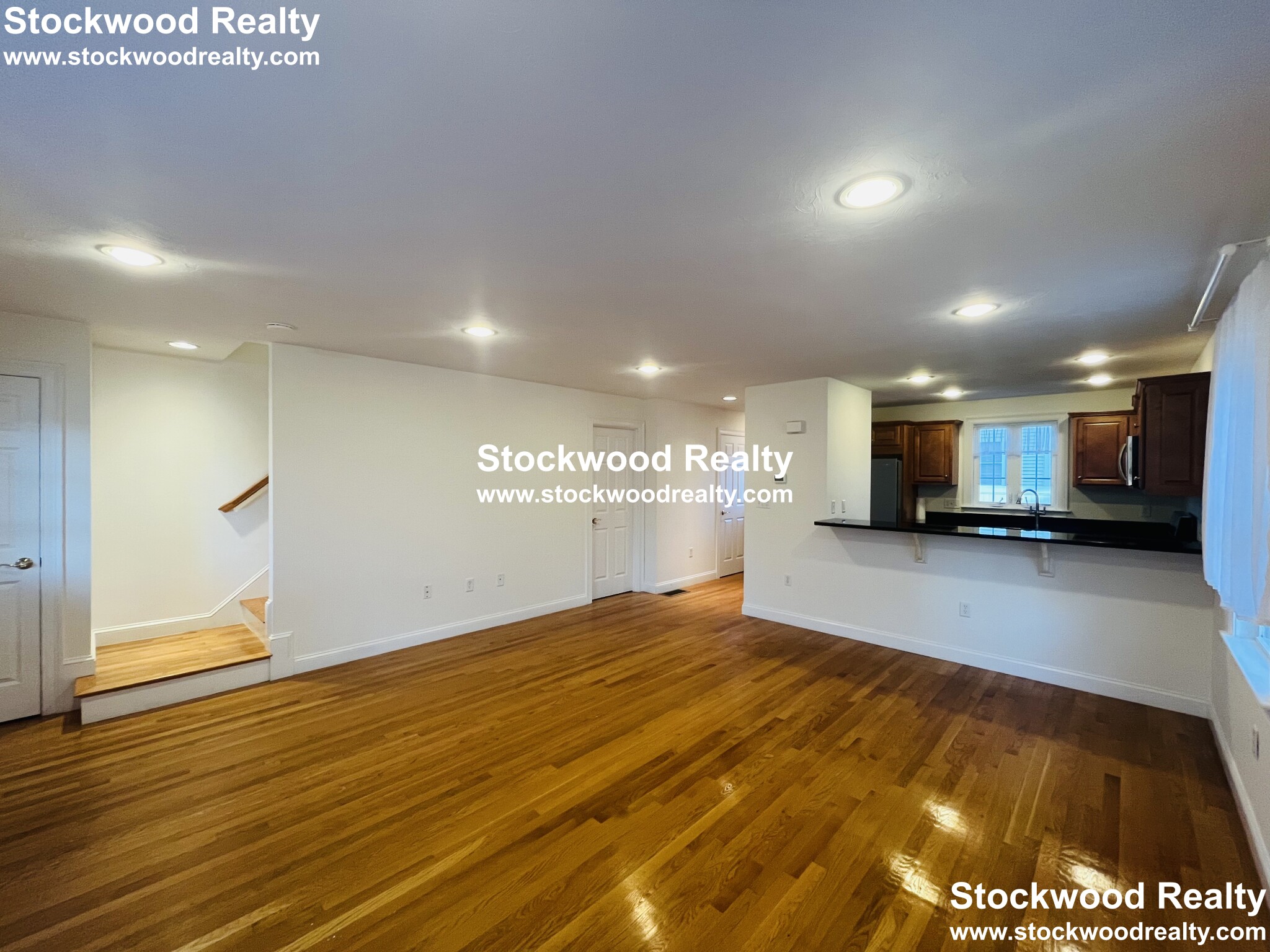 191 Bridge St, North Weymouth