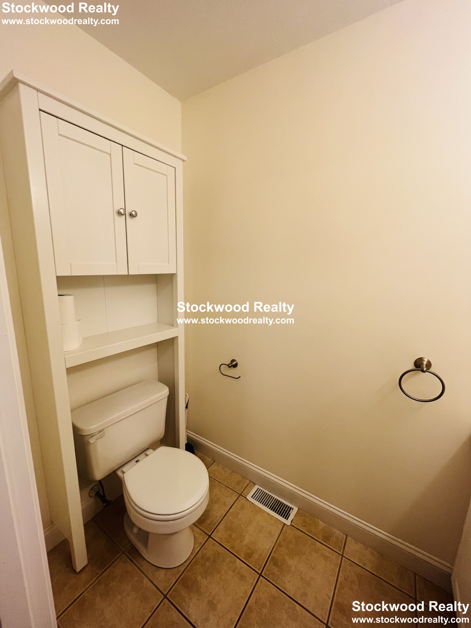 191 Bridge St, North Weymouth