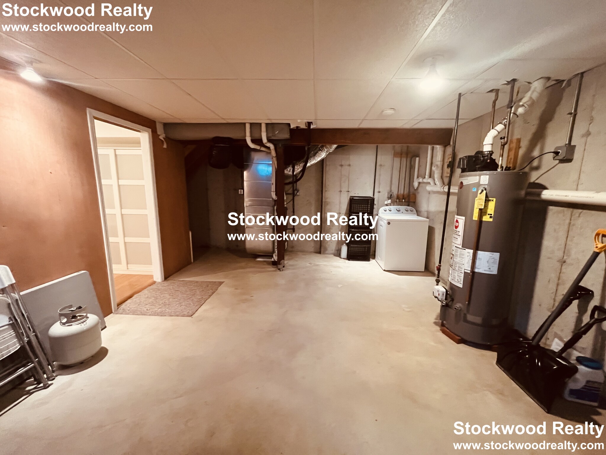 191 Bridge St, North Weymouth