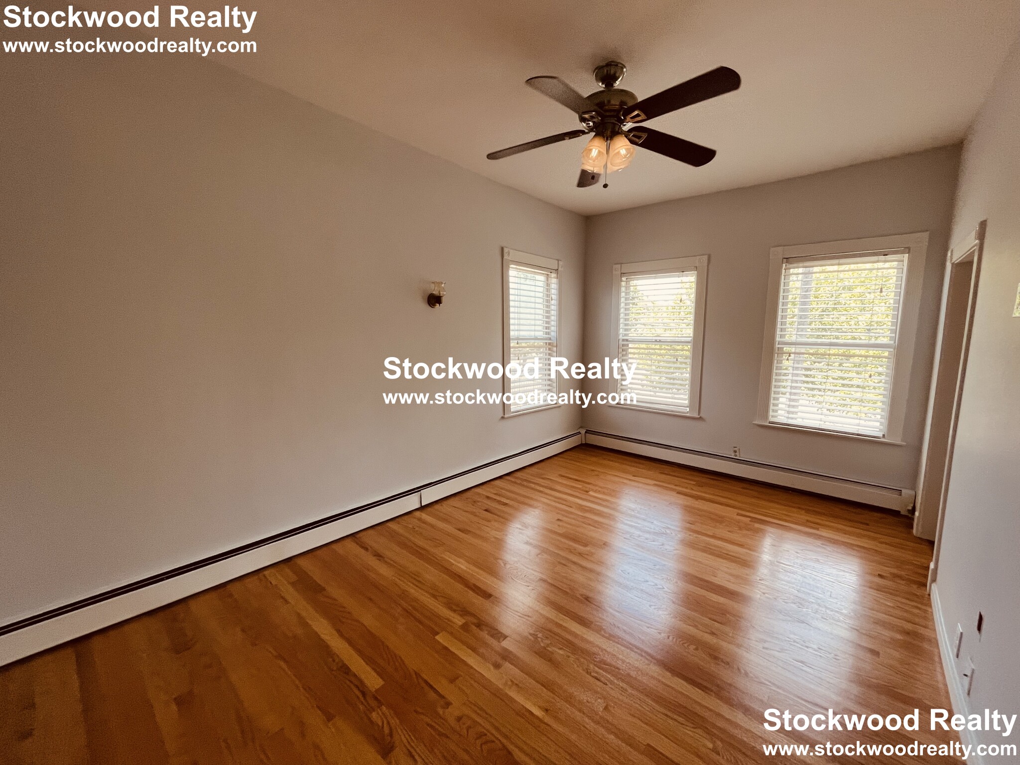 2 Kemp St, South Boston