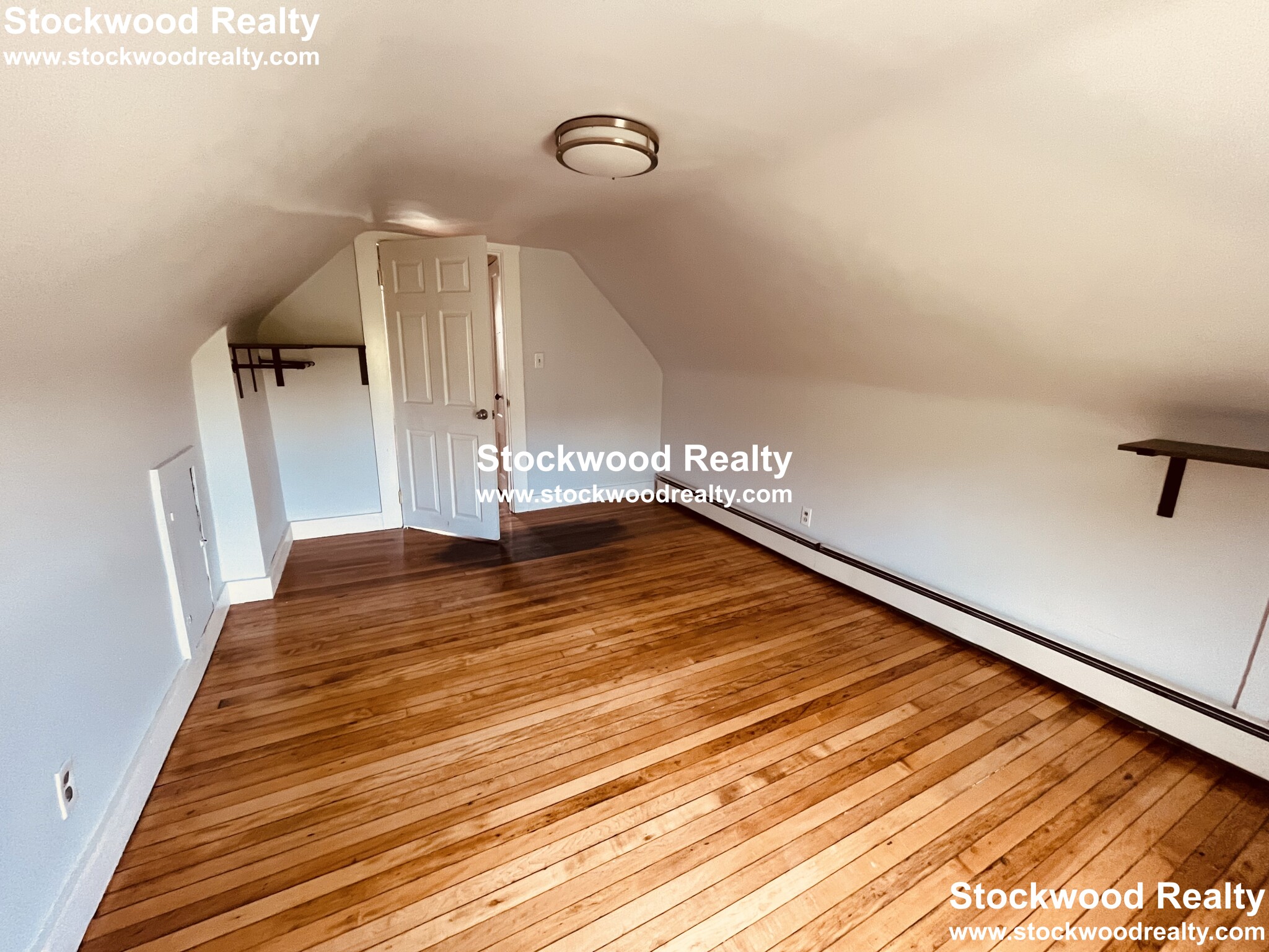 2 Kemp St, South Boston