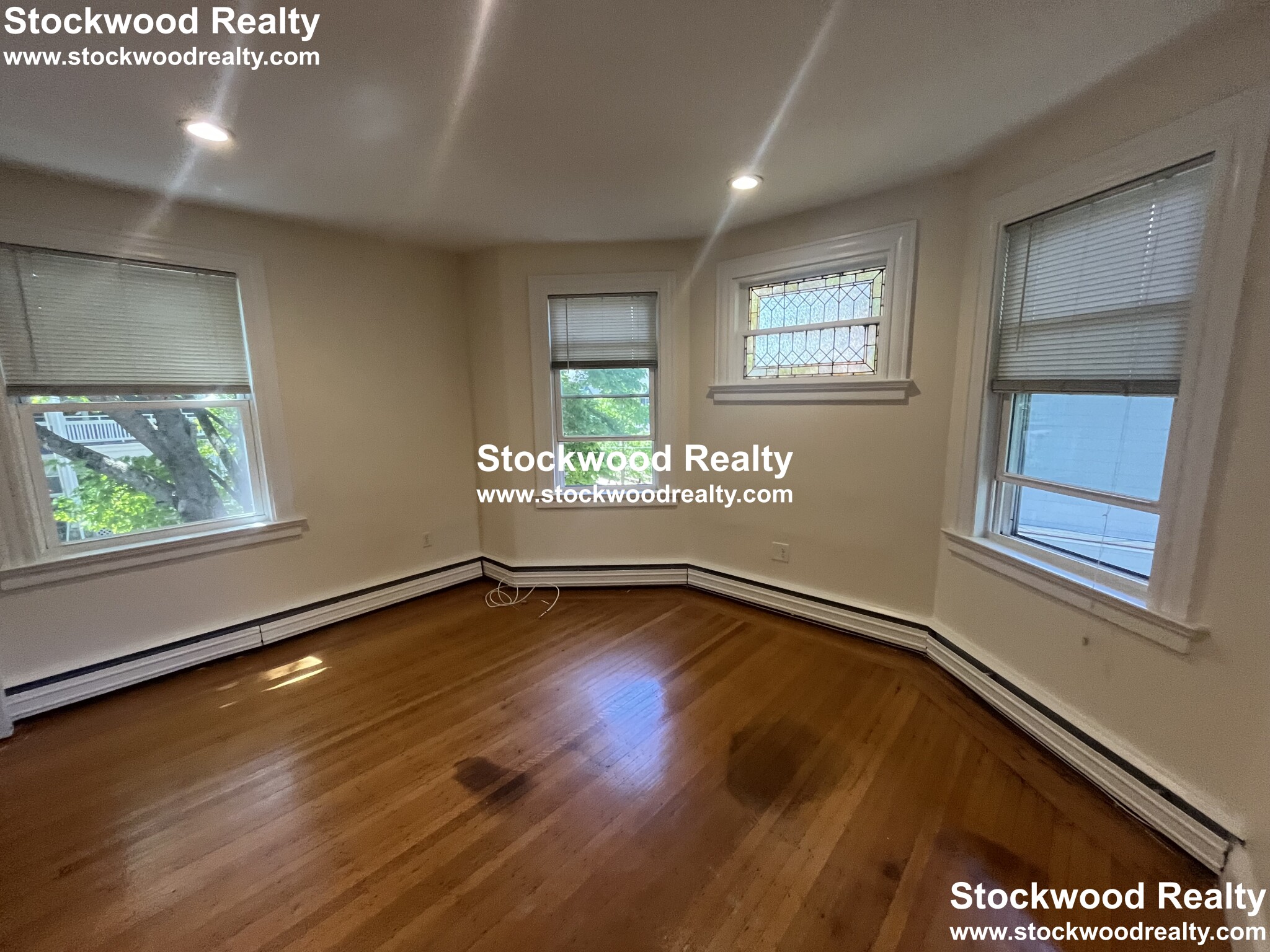 90 Lyndhurst St, Dorchester