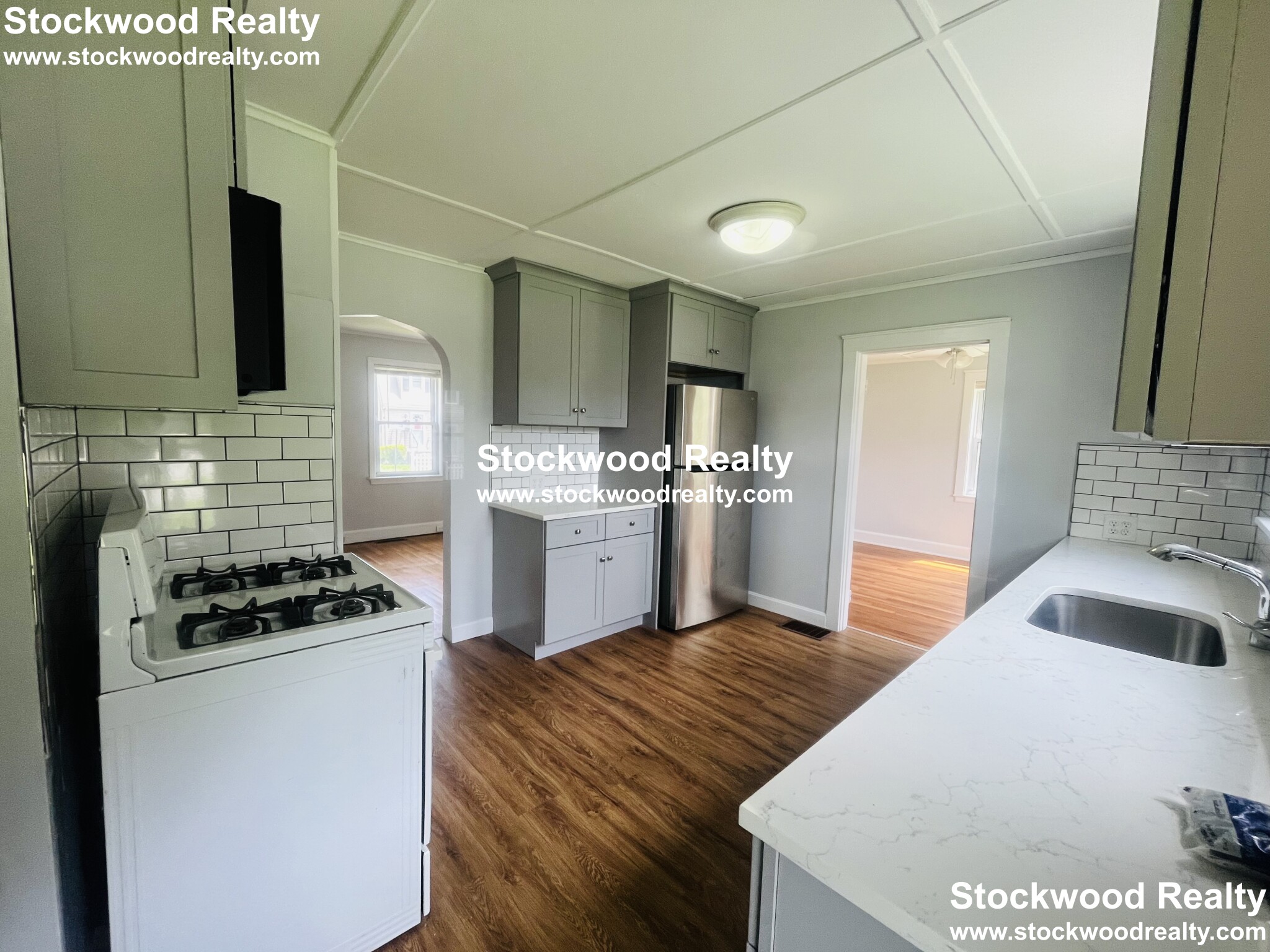 6 Arnold St, Quincy
