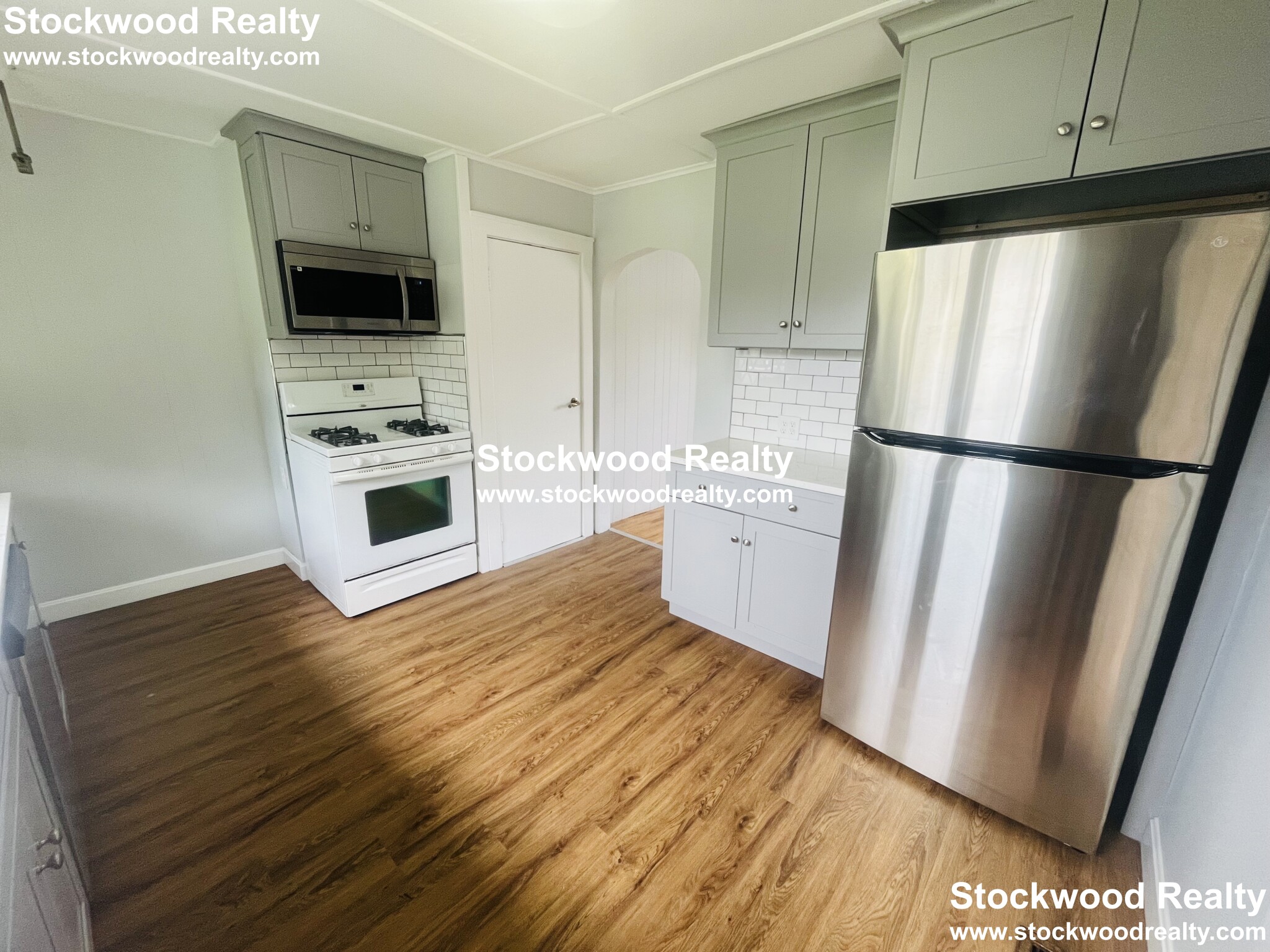 6 Arnold St, Quincy