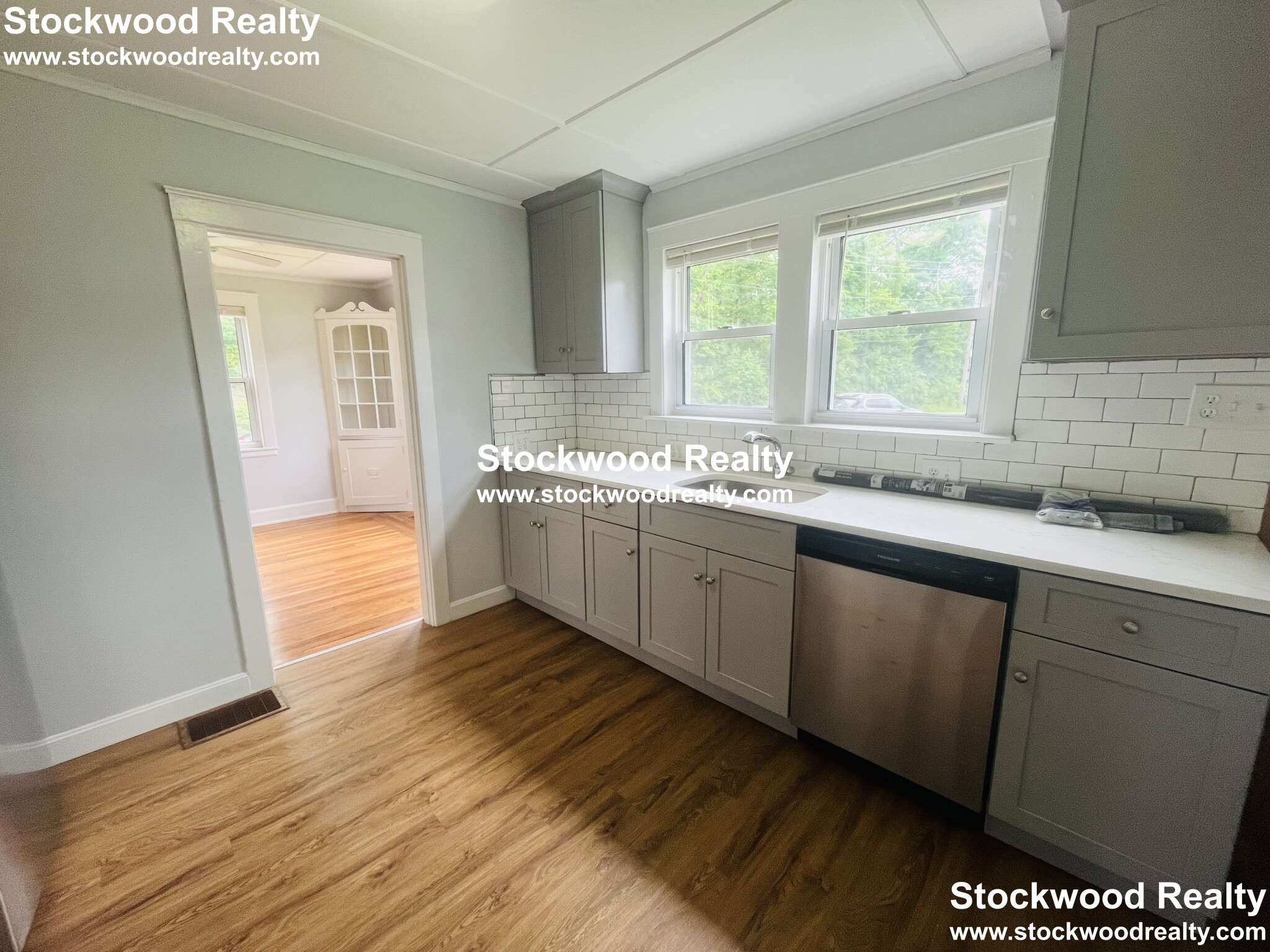 6 Arnold St, Quincy