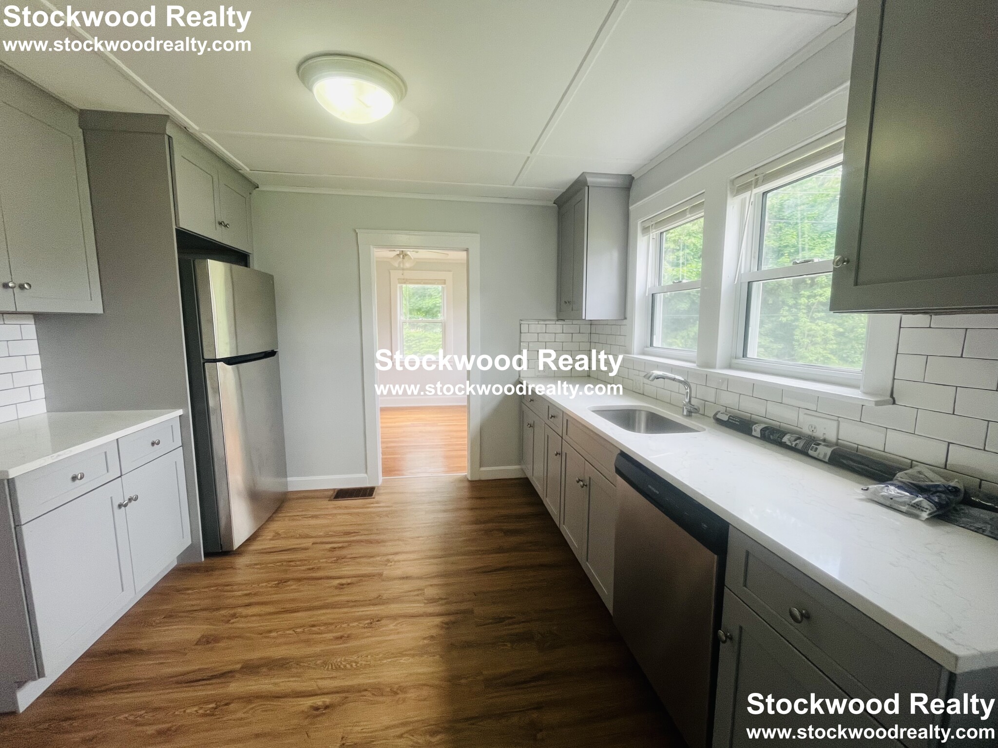 6 Arnold St, Quincy
