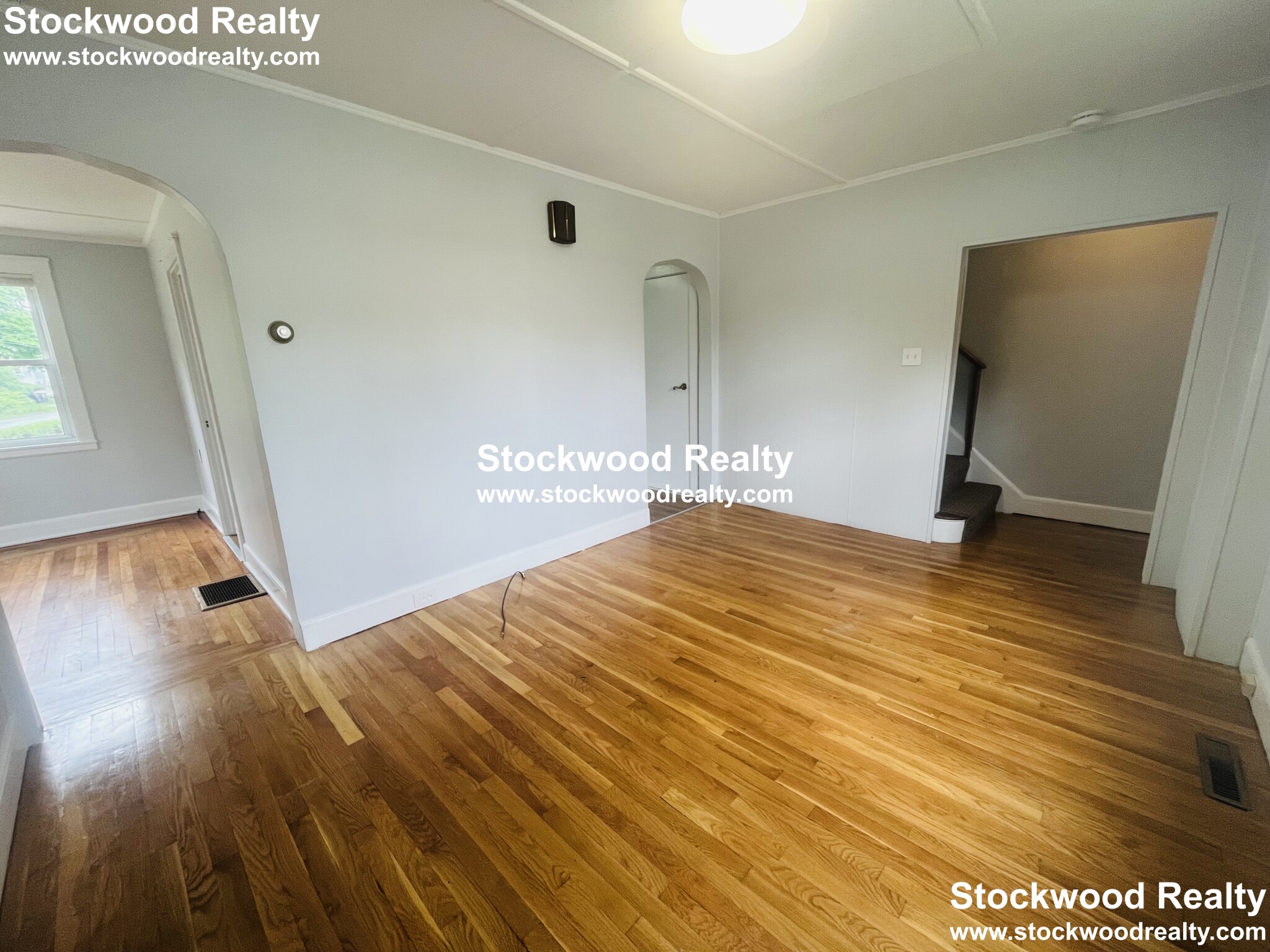 6 Arnold St, Quincy