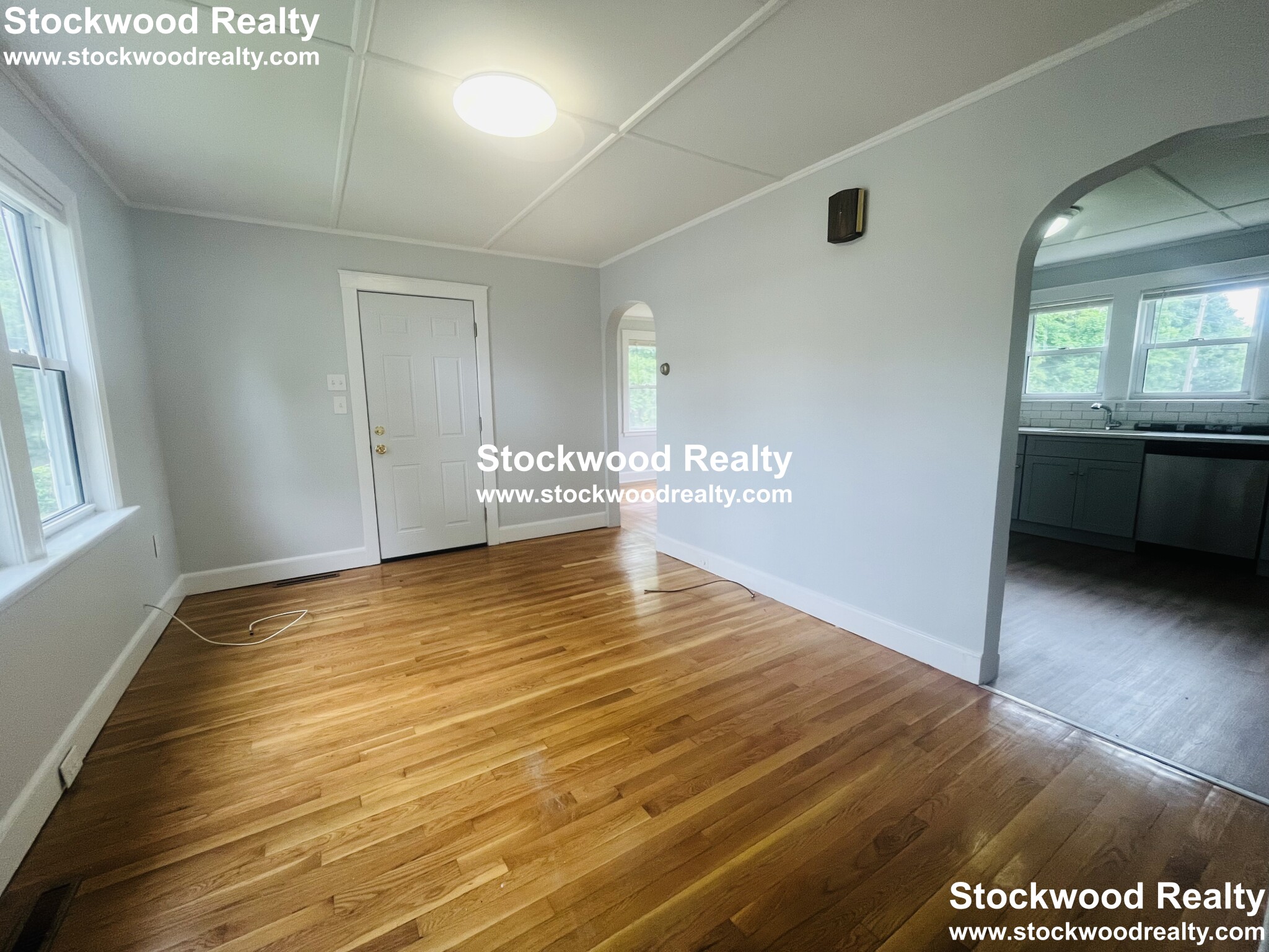 6 Arnold St, Quincy