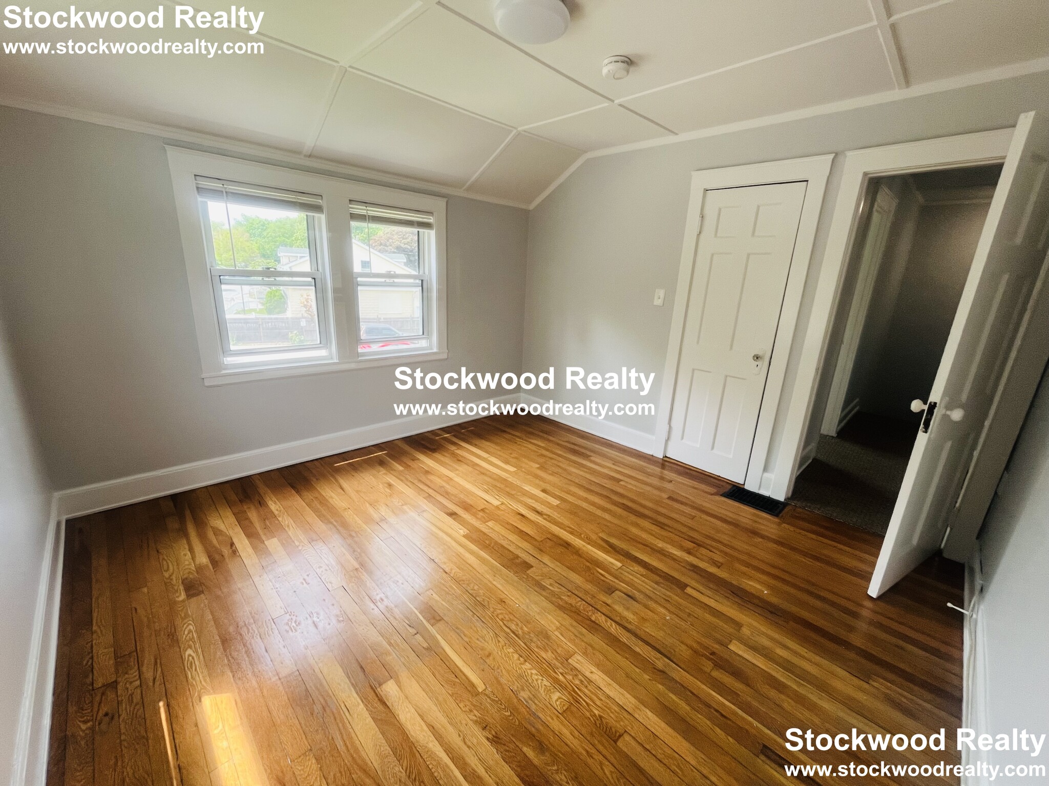 6 Arnold St, Quincy