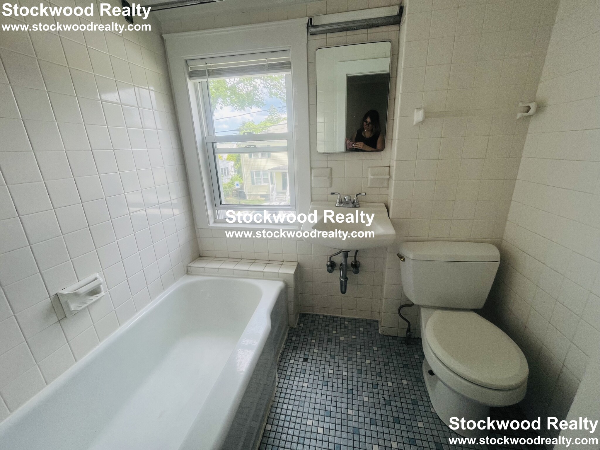 6 Arnold St, Quincy