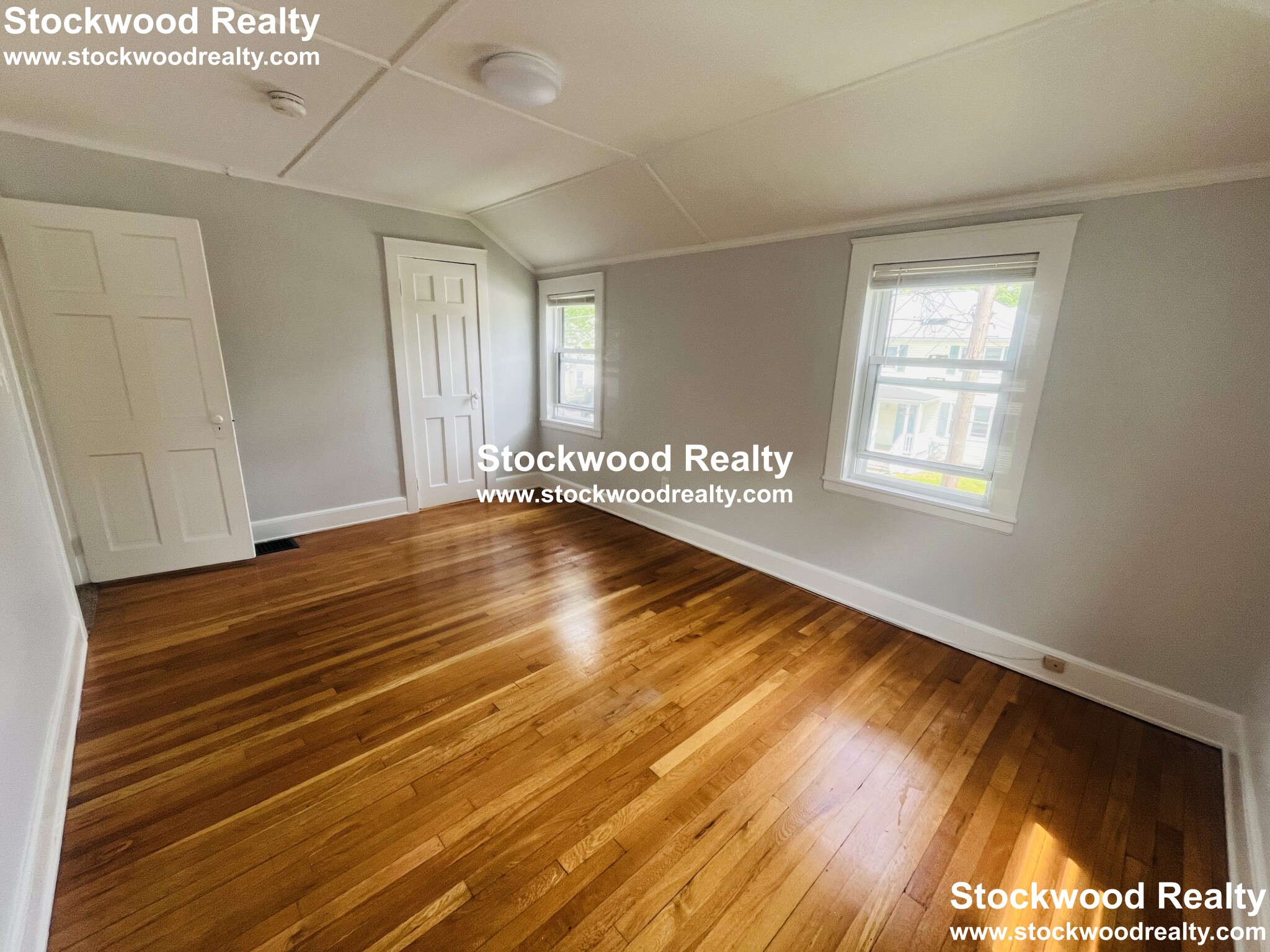 6 Arnold St, Quincy