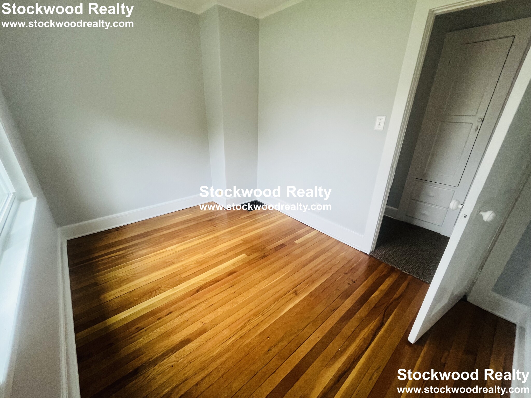 6 Arnold St, Quincy