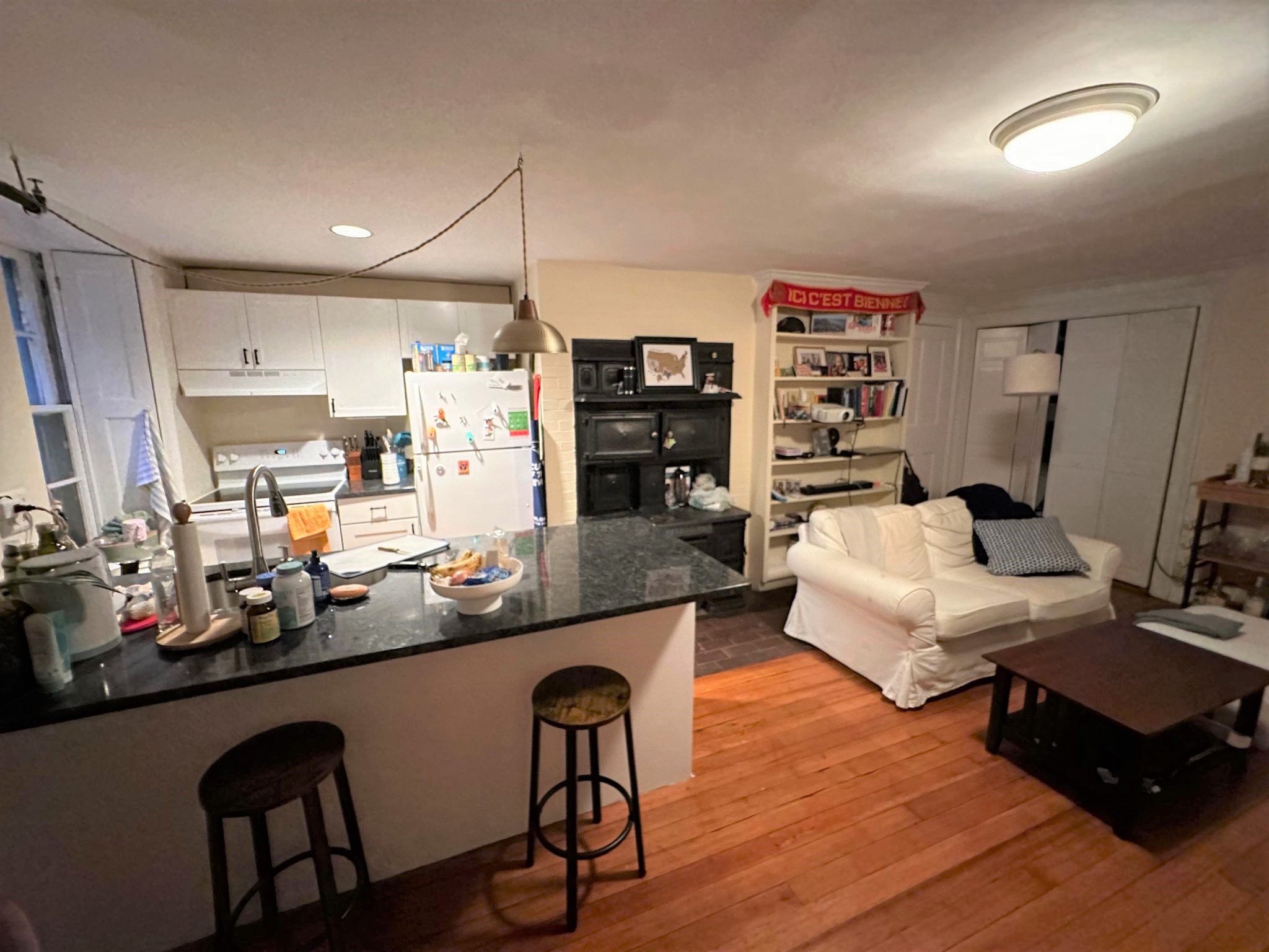 26 Chestnut St, Beacon Hill