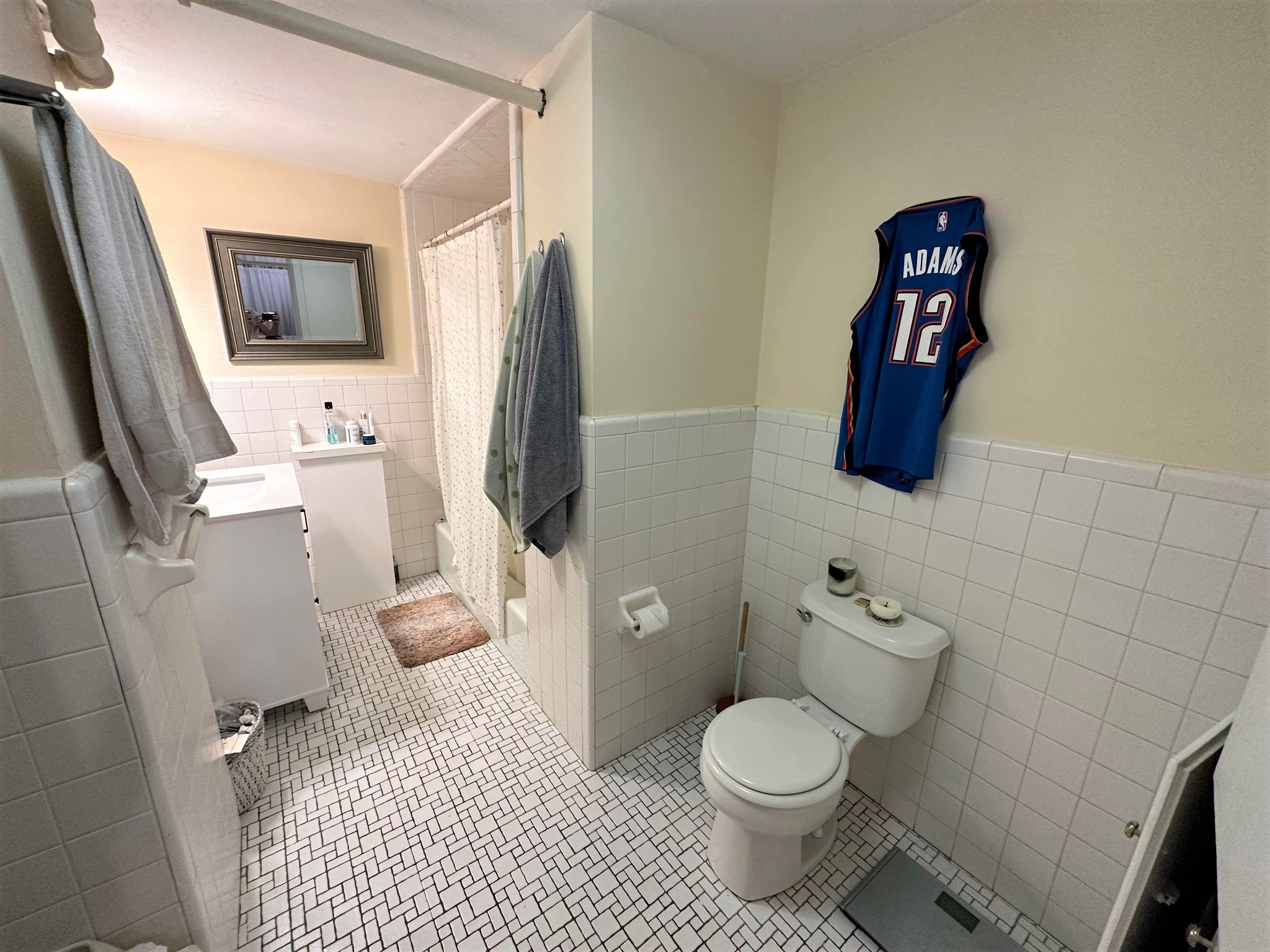 26 Chestnut St, Beacon Hill