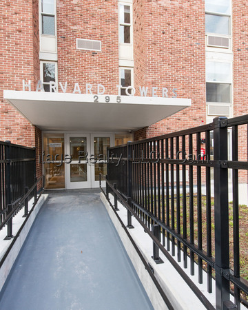 Photos of apartment on Hardvard-Lee St.,Cambridge MA 02139