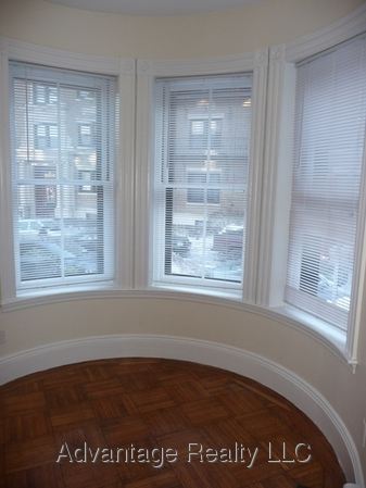 23 Ware St, Mid-Cambridge