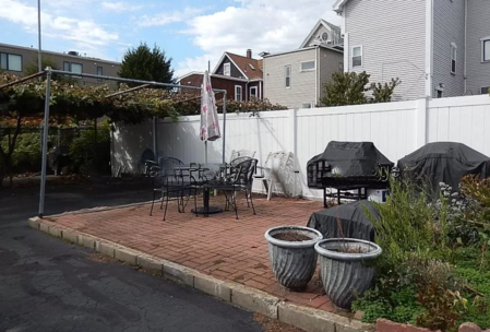 3 bed, 1 bath apartment for rent at 229 Tremont St Unit 2, East Somerville — photo 5 of 8