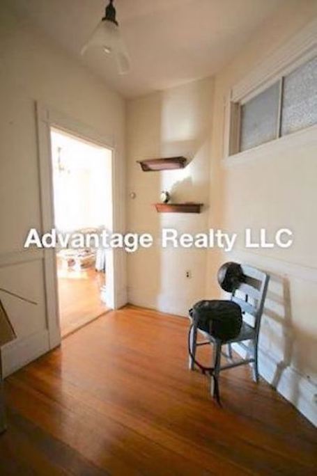 67 Dana St, Harvard Square