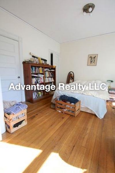 67 Dana St, Harvard Square