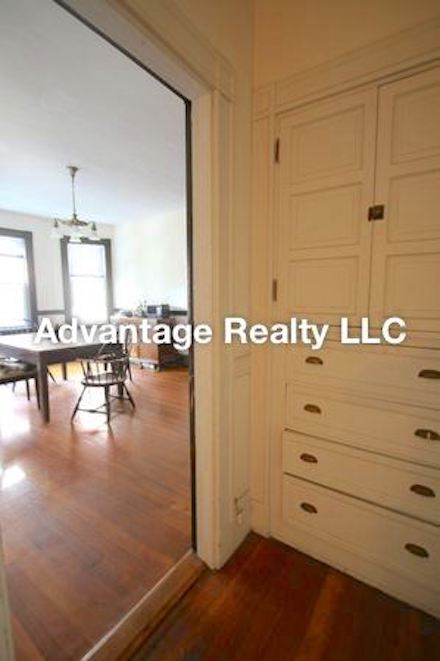 67 Dana St, Harvard Square