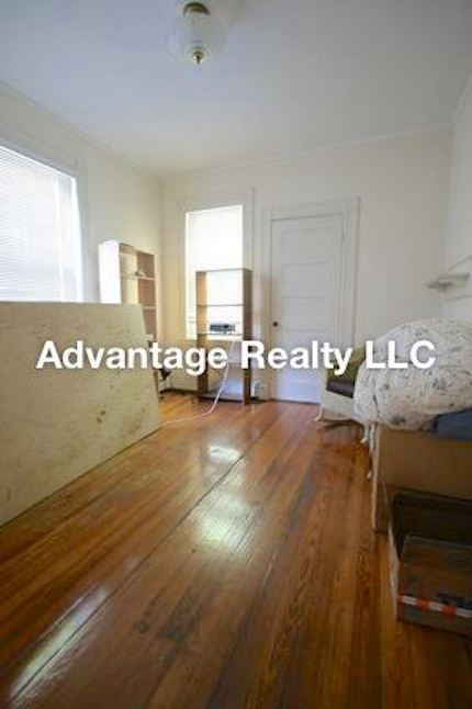 67 Dana St, Harvard Square