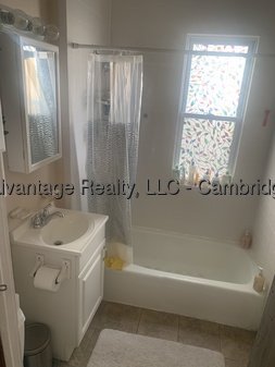 3 bed, 1 bath apartment for rent at 26 Belknap St Unit 1, East Somerville — photo 7 of 11