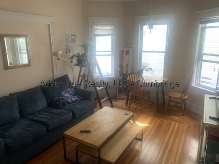 3 bed, 1 bath apartment for rent at 26 Belknap St Unit 1, East Somerville — photo 1 of 11
