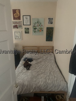 3 bed, 1 bath apartment for rent at 26 Belknap St Unit 1, East Somerville — photo 8 of 11