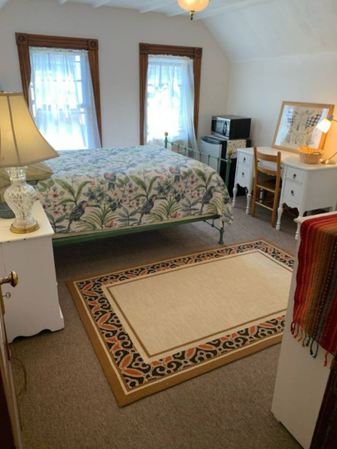 2 bed, 1 bath apartment for rent at 101 Fayerweather St Unit 4, Harvard Square