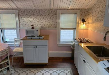 2 bed, 1 bath apartment for rent at 101 Fayerweather St Unit 4, Harvard Square — photo 2 of 7