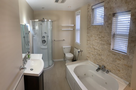 3 bed, 1 bath apartment for rent at 223 Hurley St Unit 2, East Cambridge — photo 1 of 21
